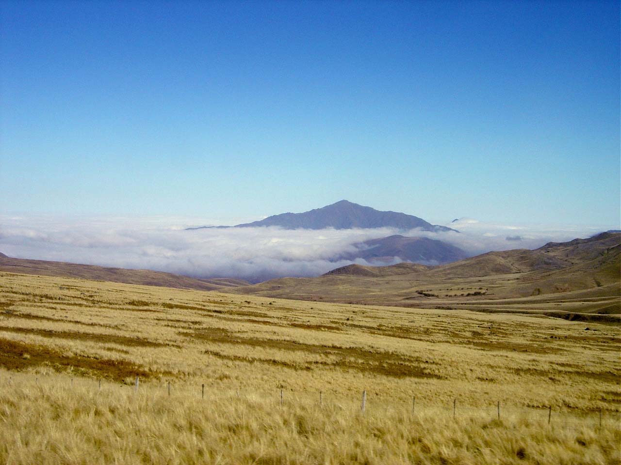 Pampa in ArgentinaTafi del Valle over the clouds, Tucuman Province, Argentina