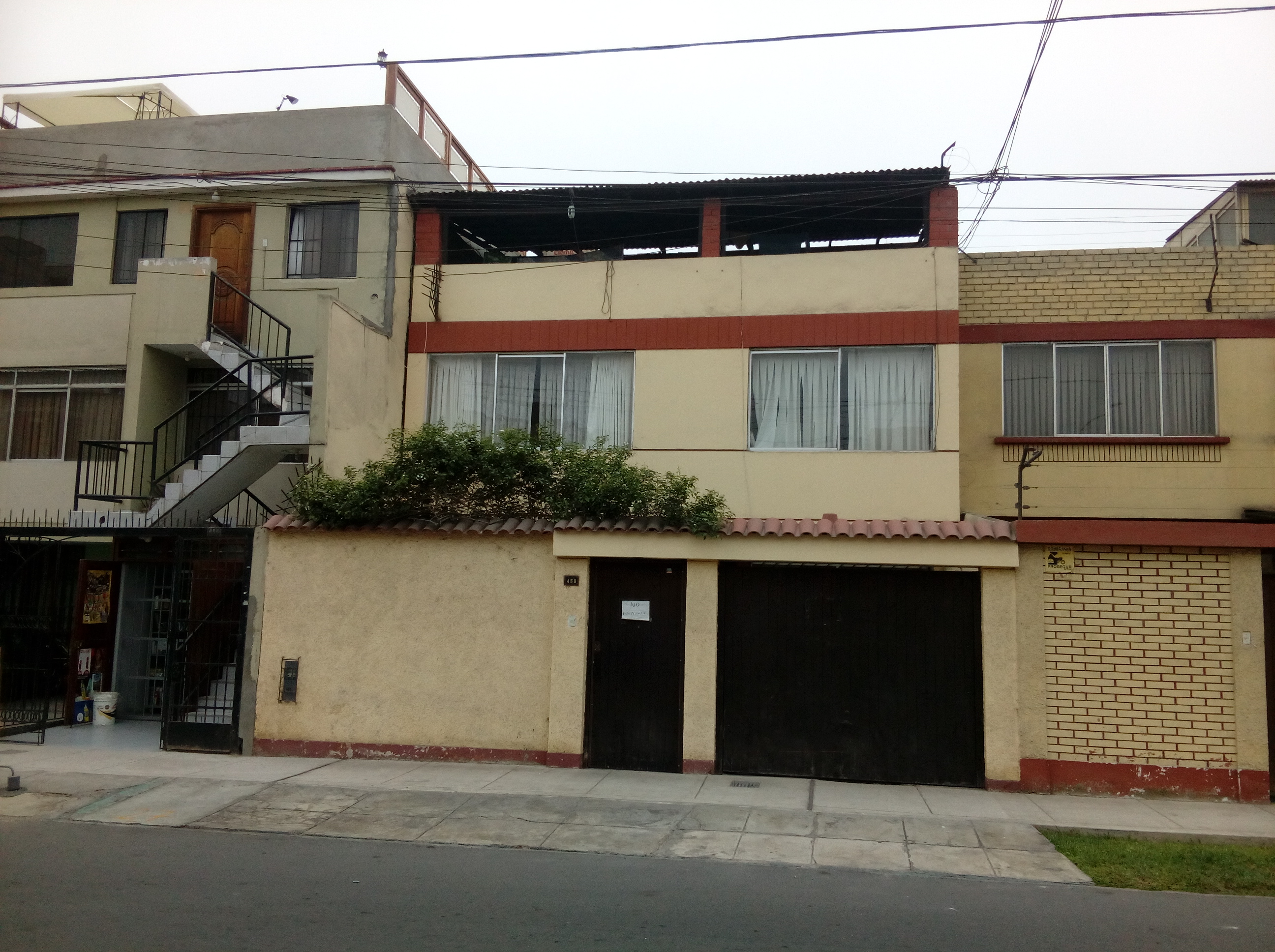 House located at 459 Varsovia Street in the Surquillo district, where Shining Path leader Abimael Guzmán was captured by GEIN forces on September 12, 1992.
