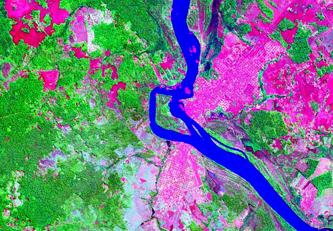 Vista satelital de la Isla Suárez o Gujara-mirim situda en el río Mamoré entre Bolivia y Brasil