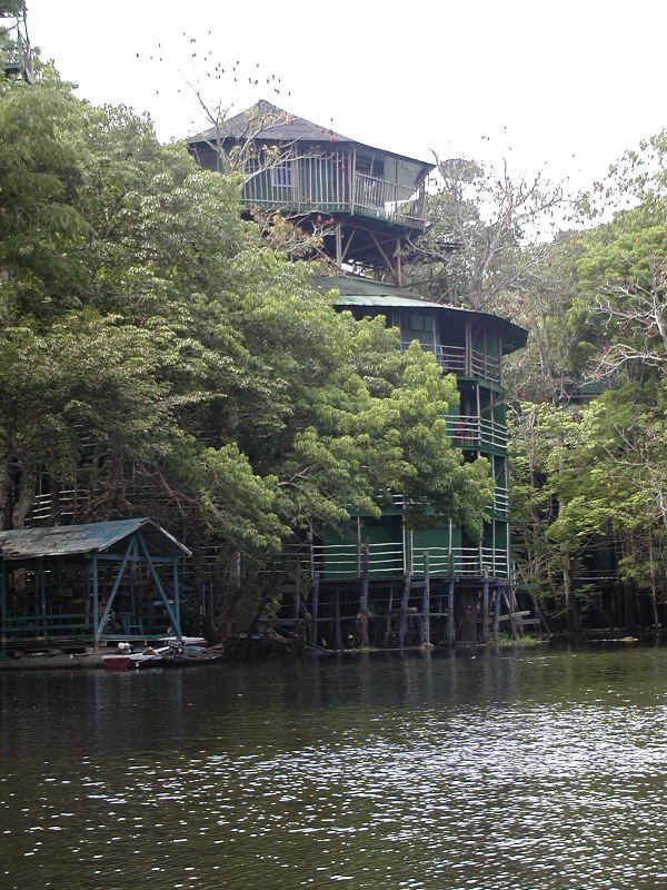 Ariaú Amazon Towers, Boutique-Hotel in Iranduba am Rio Negro, nordwestlich von Manaus.