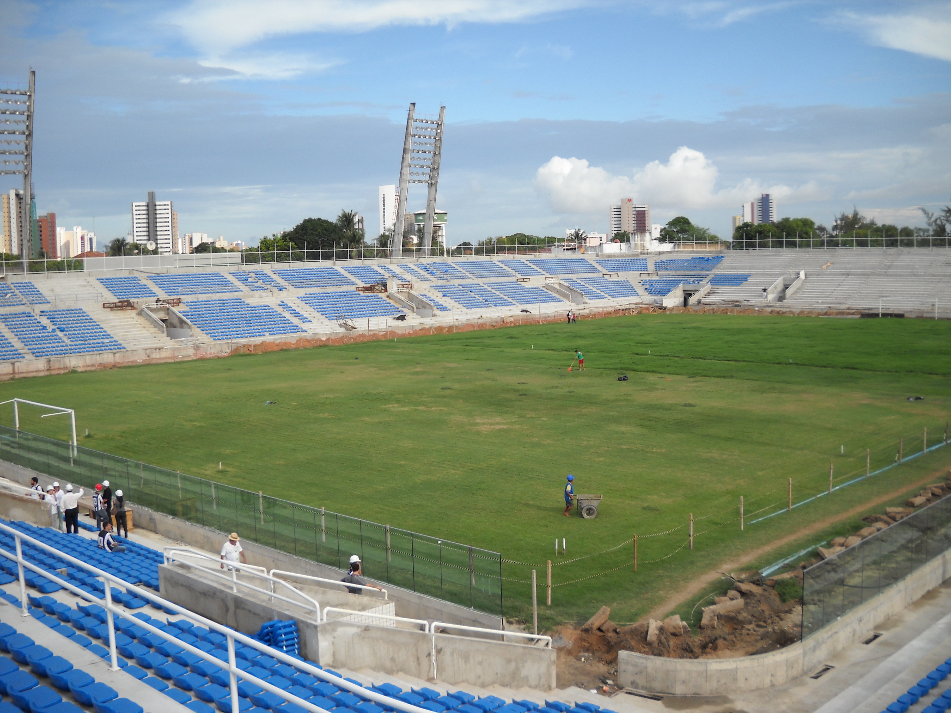 Estádio Presidente Vargas, em Fortaleza, Ceará, durante as reformas para se adequar ao Padrão FIFA.