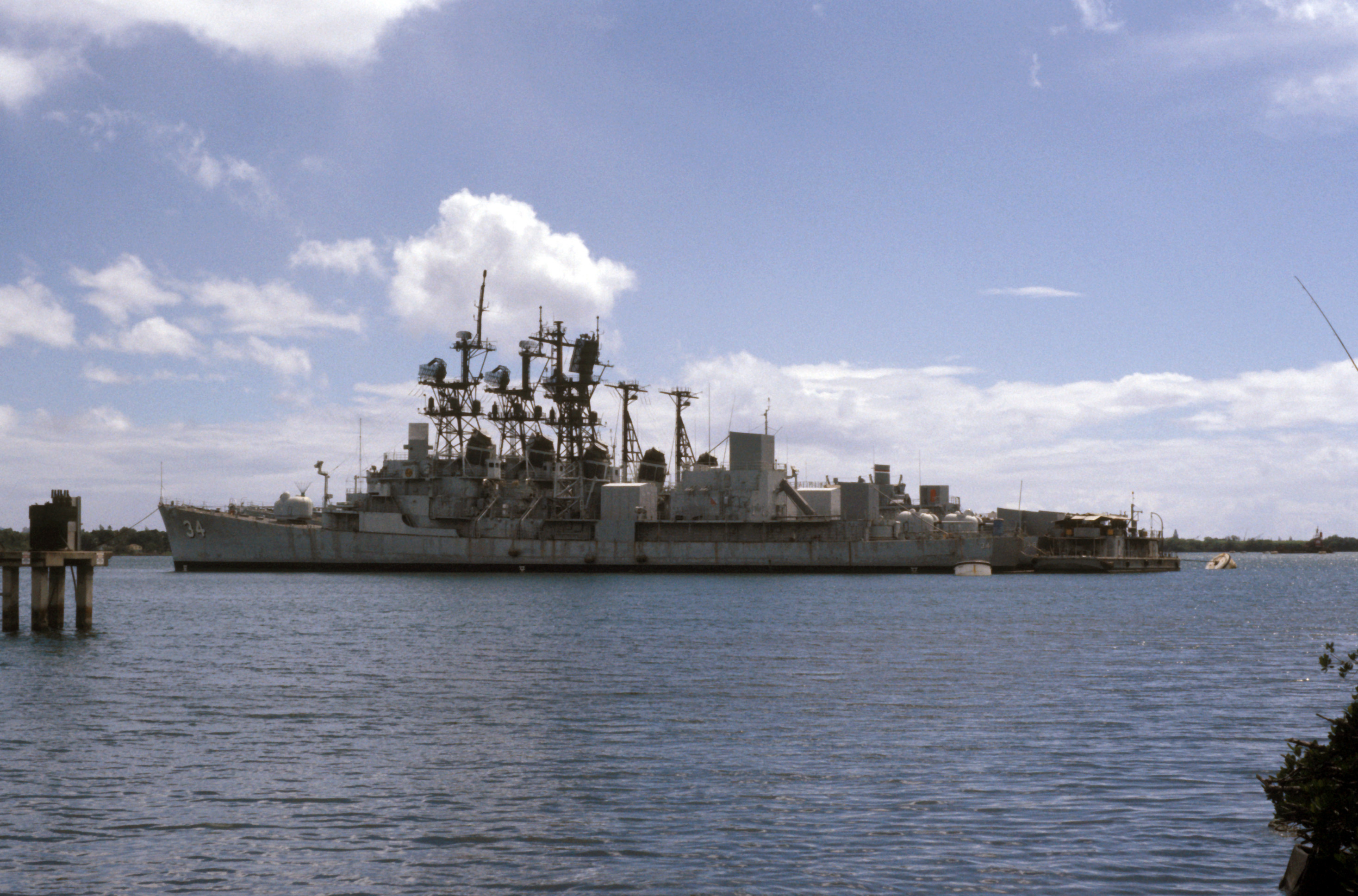 A view of several mothballed ships at anchor near Beckoning Point in the Middle Loch. From front to rear are the guided missile destroyer USS SOMERS (DDG 34), the destroyers USS MORTON (DD 948) and USS RICHARD S. EDWARDS (DD 950).Location: PEARL HARBOR, HAWAII (HI) UNITED STATES OF AMERICA (USA)