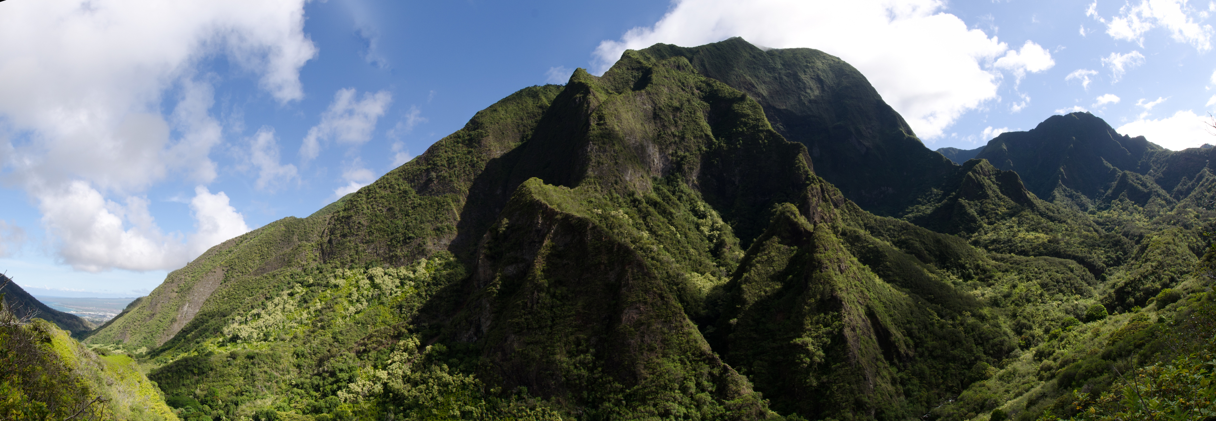 Panorama taken in Iao Valley, Maui, Hawaii