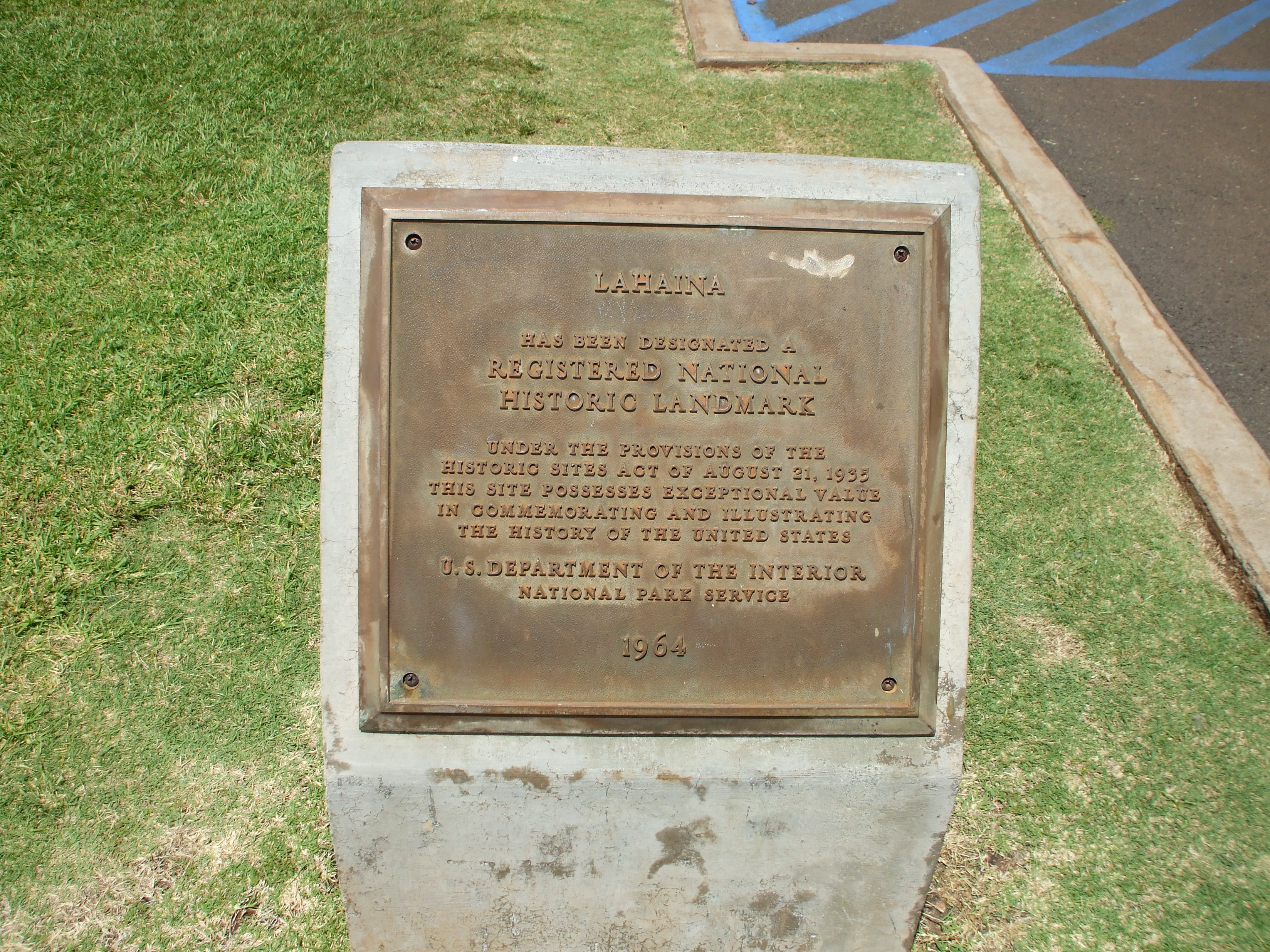 Lahaina Historic Marker






This is an image of a place or building that is listed on the National Register of Historic Places in the United States of America. Its reference number is 66000302 (Wikidata).
