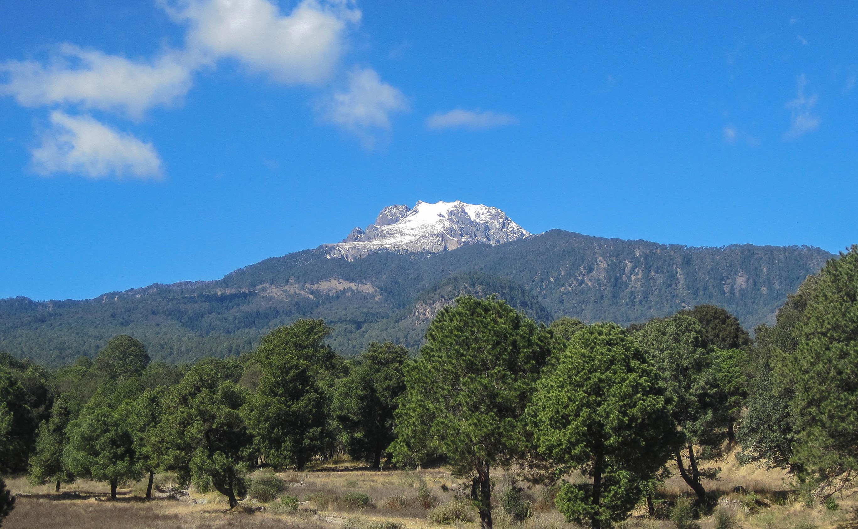 La Malinche, seismically active volcano with an official height of 4,420 meters.