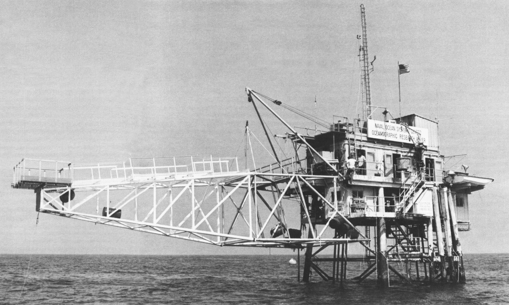 The U.S. Naval Ocean Systems Center (NOSC) Tower, circa 1978. The tower was built about 800 m off the coast of Mission Beach, San Diego, California (USA) in 1959 and was destroyed in a storm in 1988.