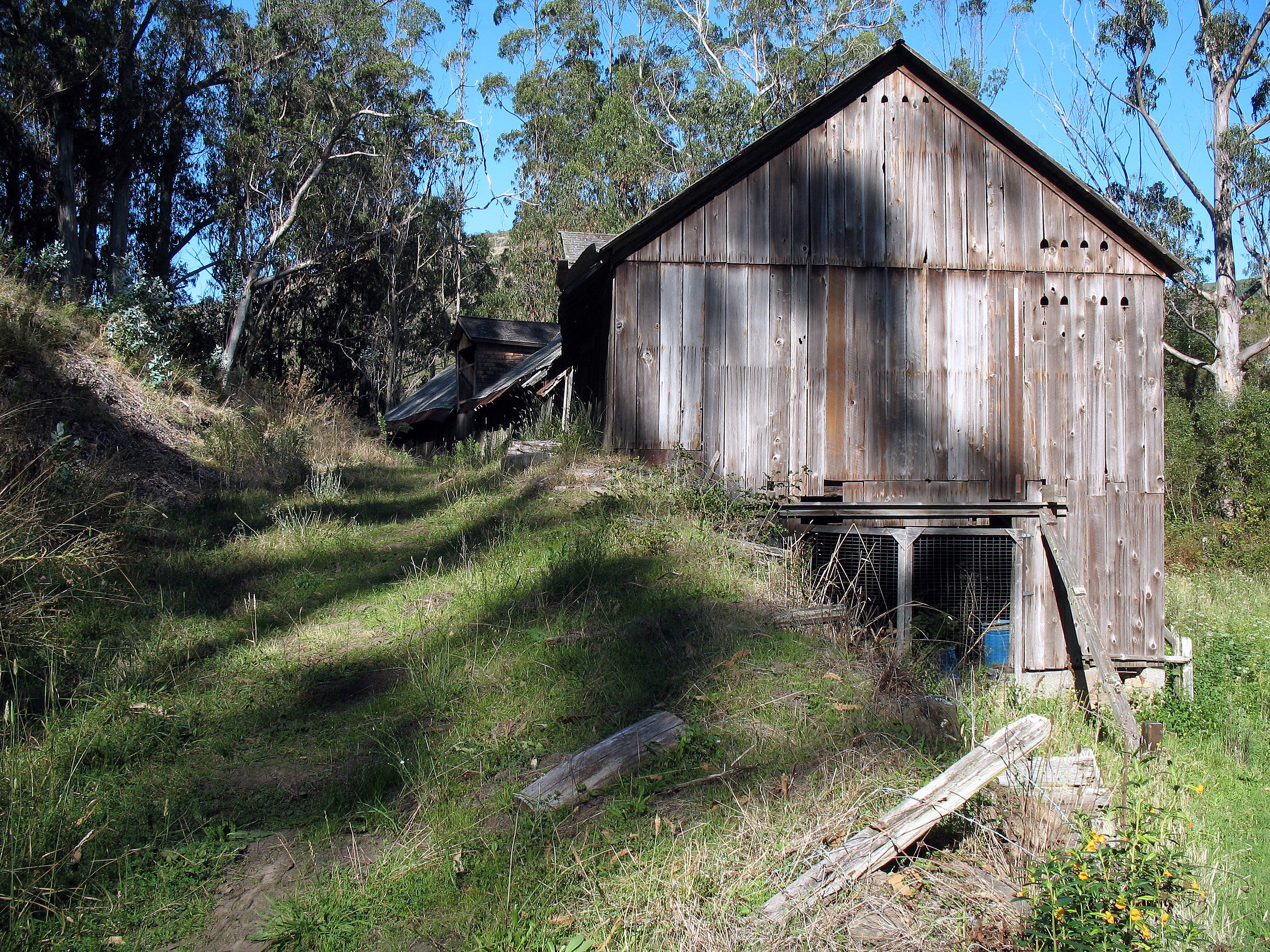 w:National Register of Historic Places listings in San Mateo County, California.

Robert Mills Dairy Barn, Burleigh H. Murray Ranch State Park, Higgins Purissima Rd., Half Moon Bay, CA