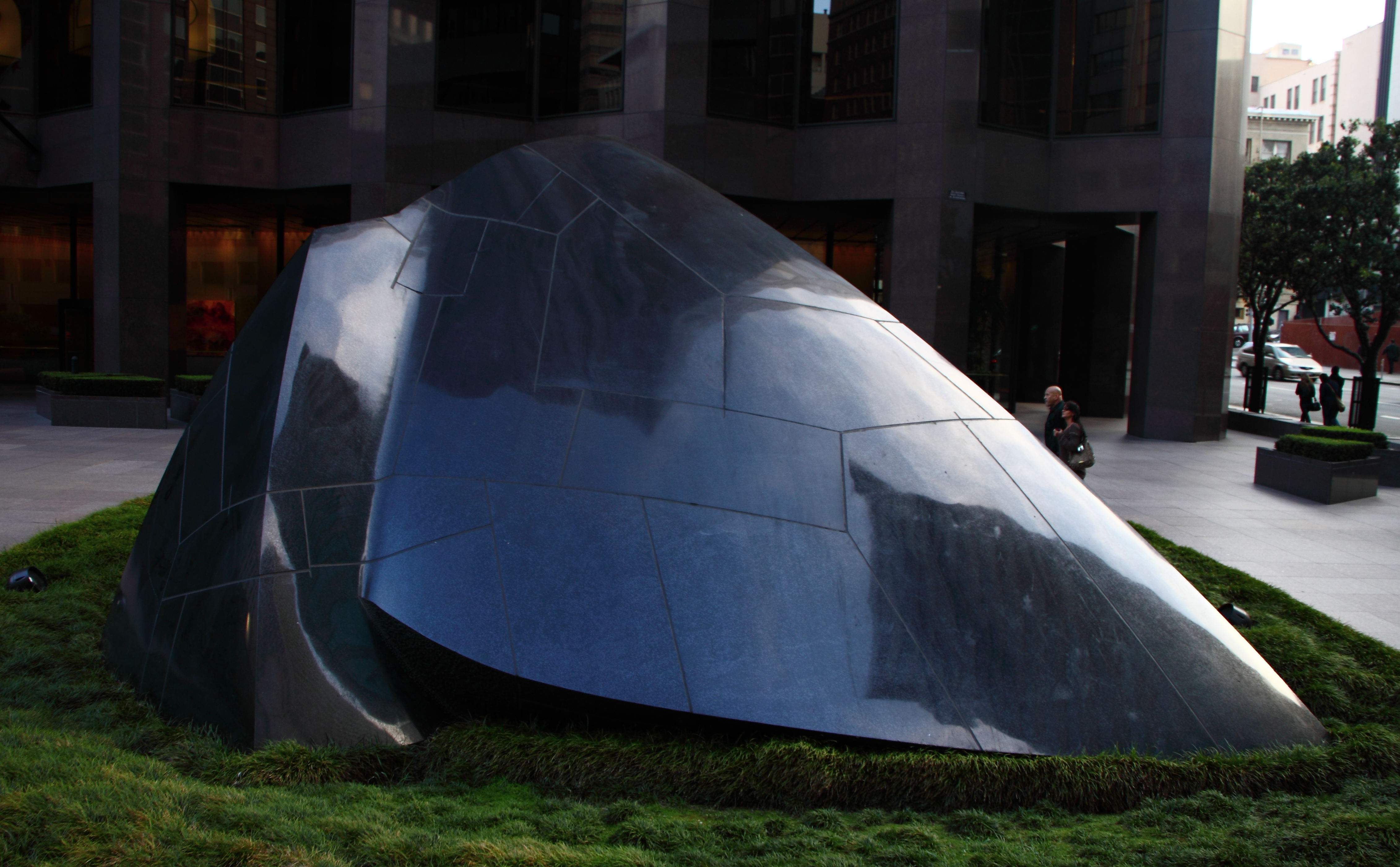 The sculpture "Transcendence" by Masayuki Nagare, located at 555 California St. San Francisco.  Known colloquially as "The Banker's Heart"