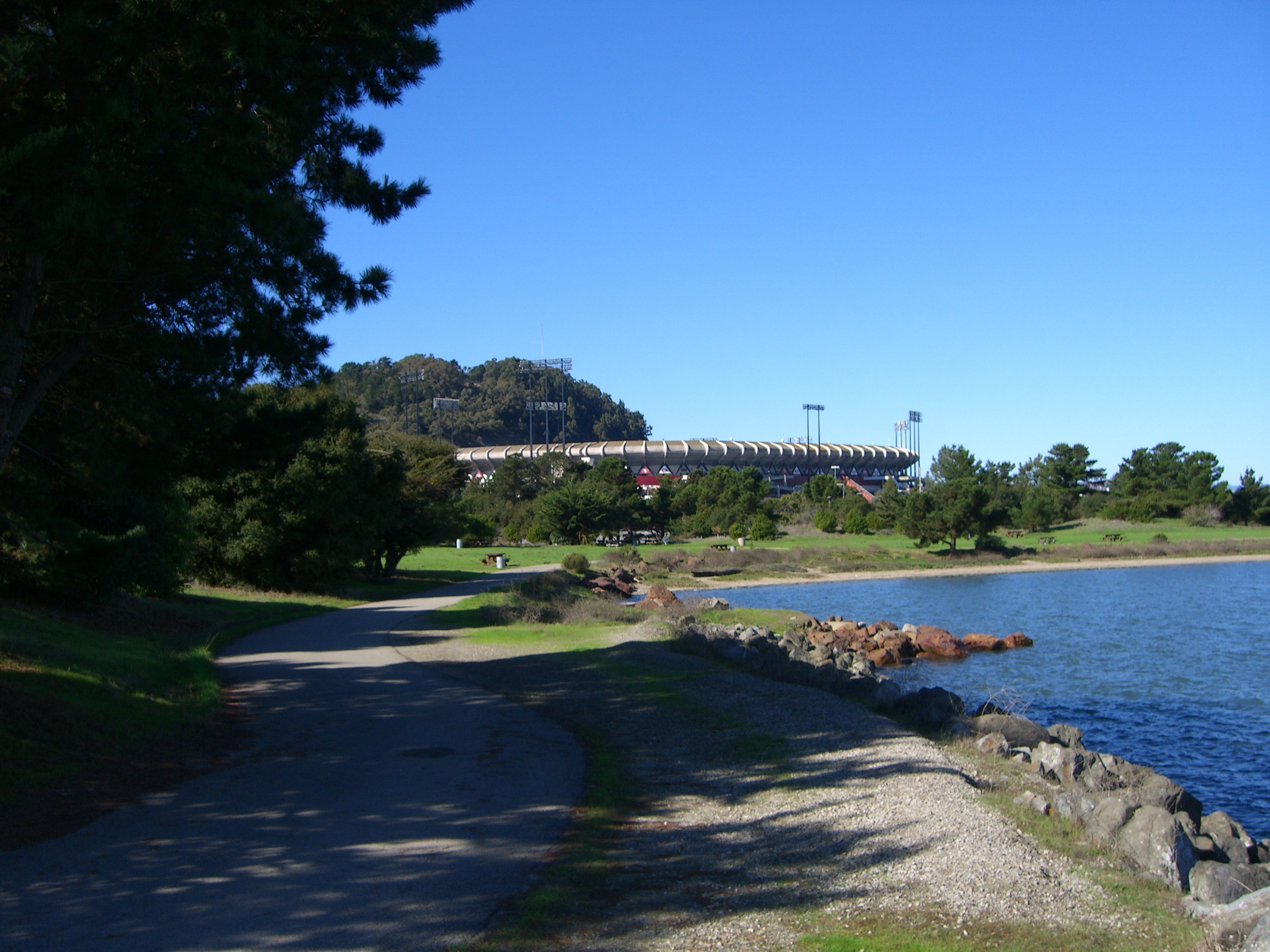 Walking path on Candlestick Point Park.