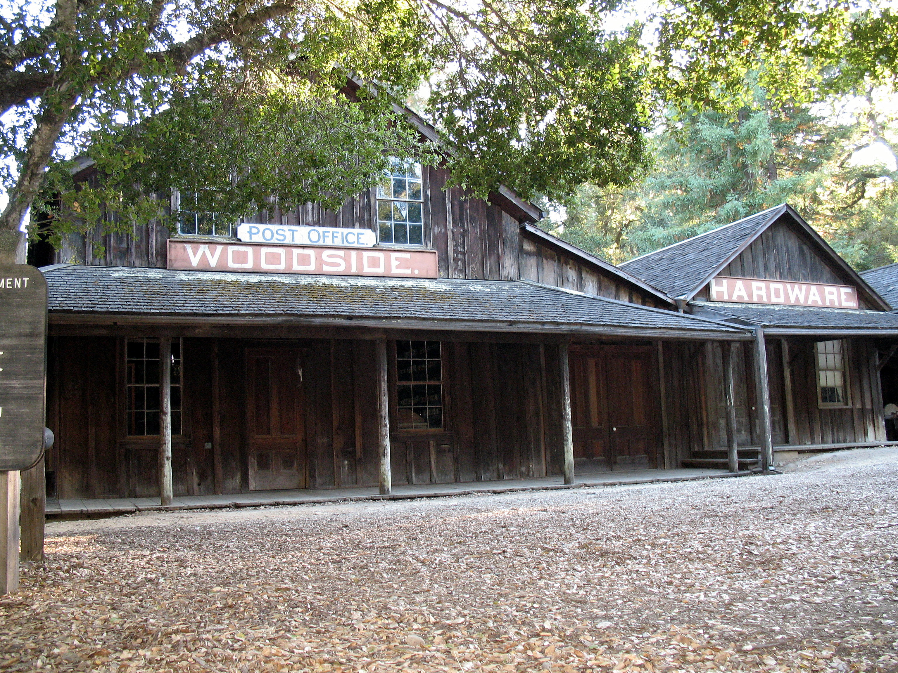 w:National Register of Historic Places listings in San Mateo County, California.
Woodside Store, 471 Kings Mountain Rd., Woodside, California






This is an image of a place or building that is listed on the National Register of Historic Places in the United States of America. Its reference number is 85001563 (Wikidata).
