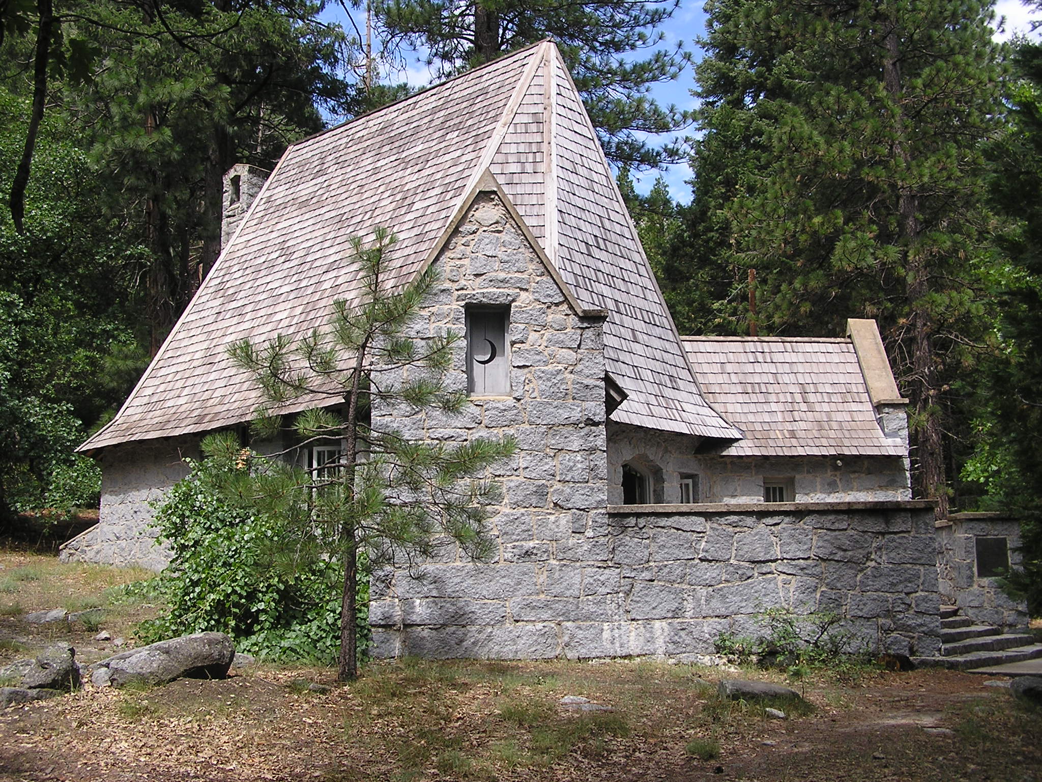Exterior of the LeConte Memorial Lodge in Yosemite National Park, California, United States