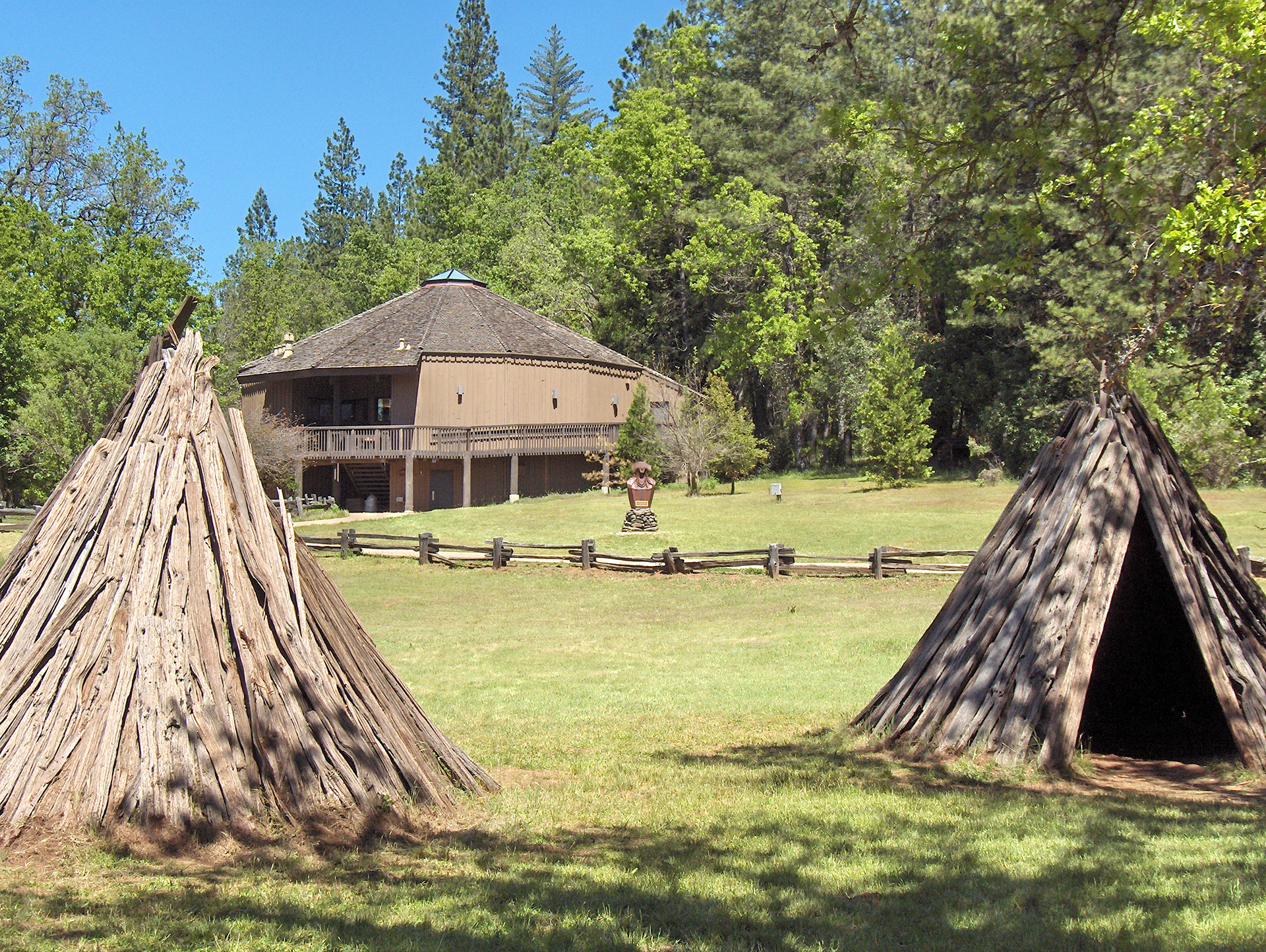 Indian Grinding Rock State Historic Park, California, USA