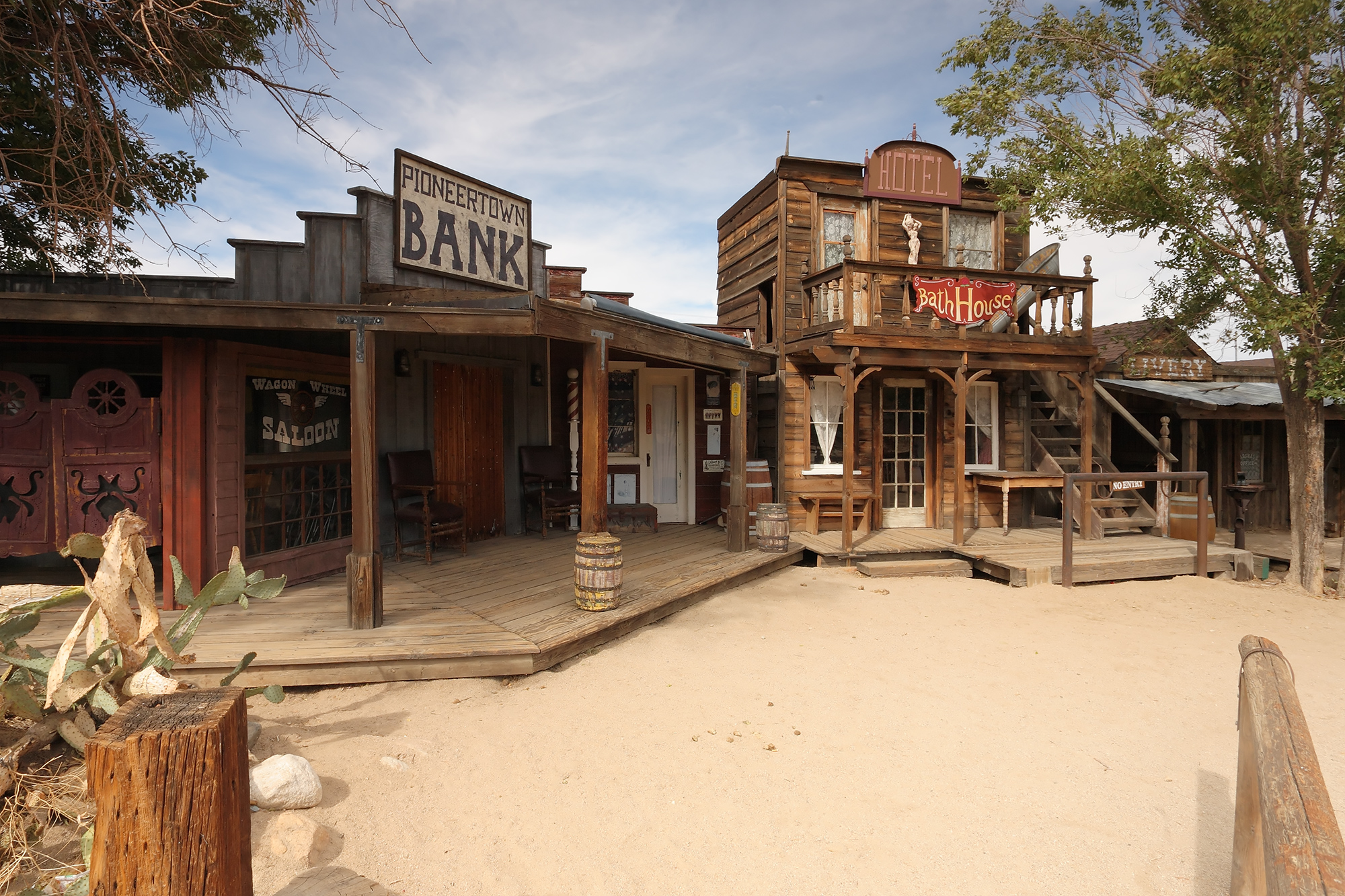 Saloon, bank, bath house and livery stable fronts on Mane Street in Pioneertown, California, an unincorporated and inhabited town built in 1946 as a movie/tv set by, amongst others, Roy Rogers.






This is an image of a place or building that is listed on the National Register of Historic Places in the United States of America. Its reference number is 100005220 (Wikidata).