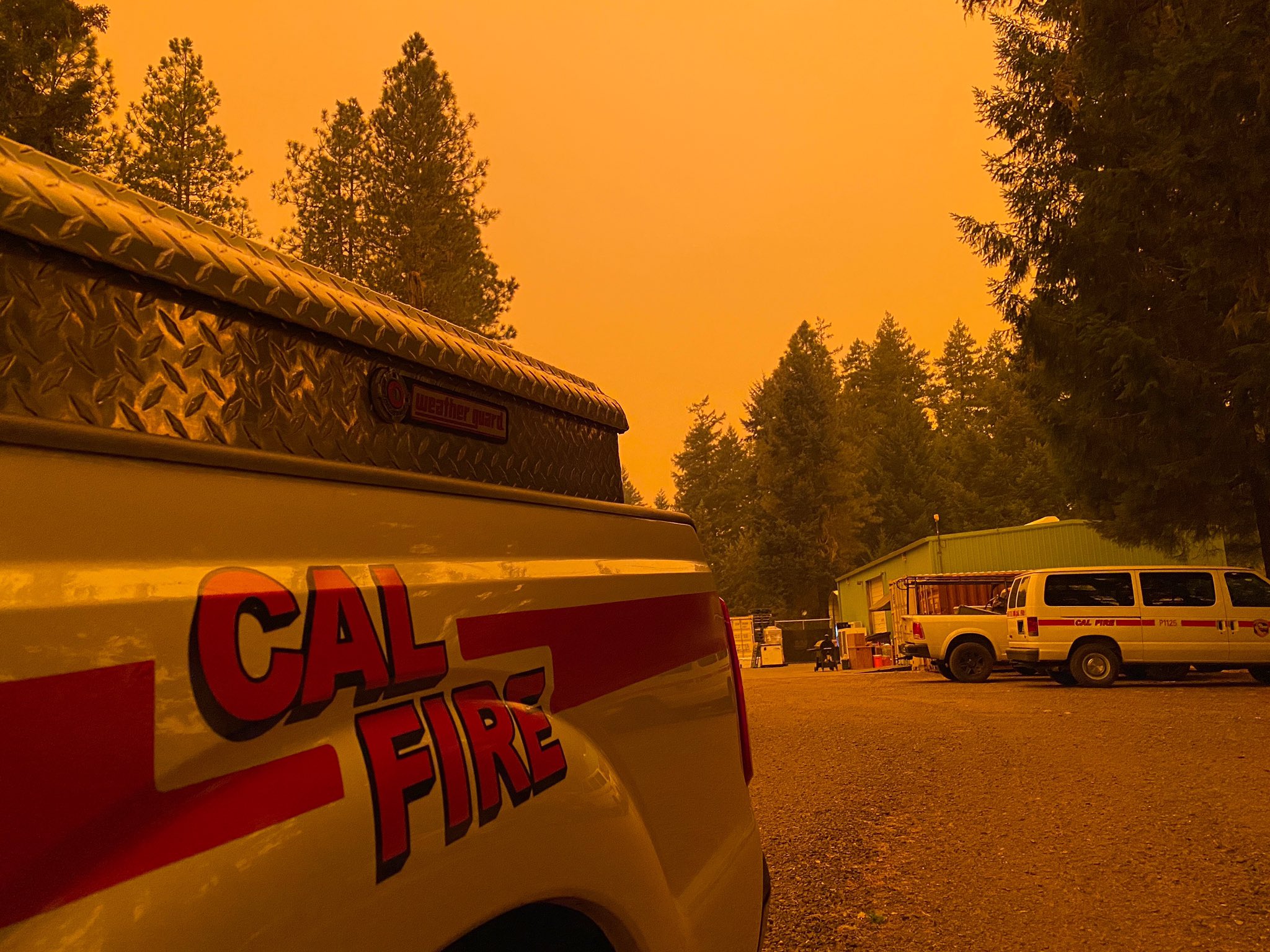 Much of the smoke seen around Mendocino County is smoke from the #AugustComplex in the Mendocino National Forest. The fires to the north of us have been active over night with winds pushing smoke toward Mendocino County. #CALFIREMEU