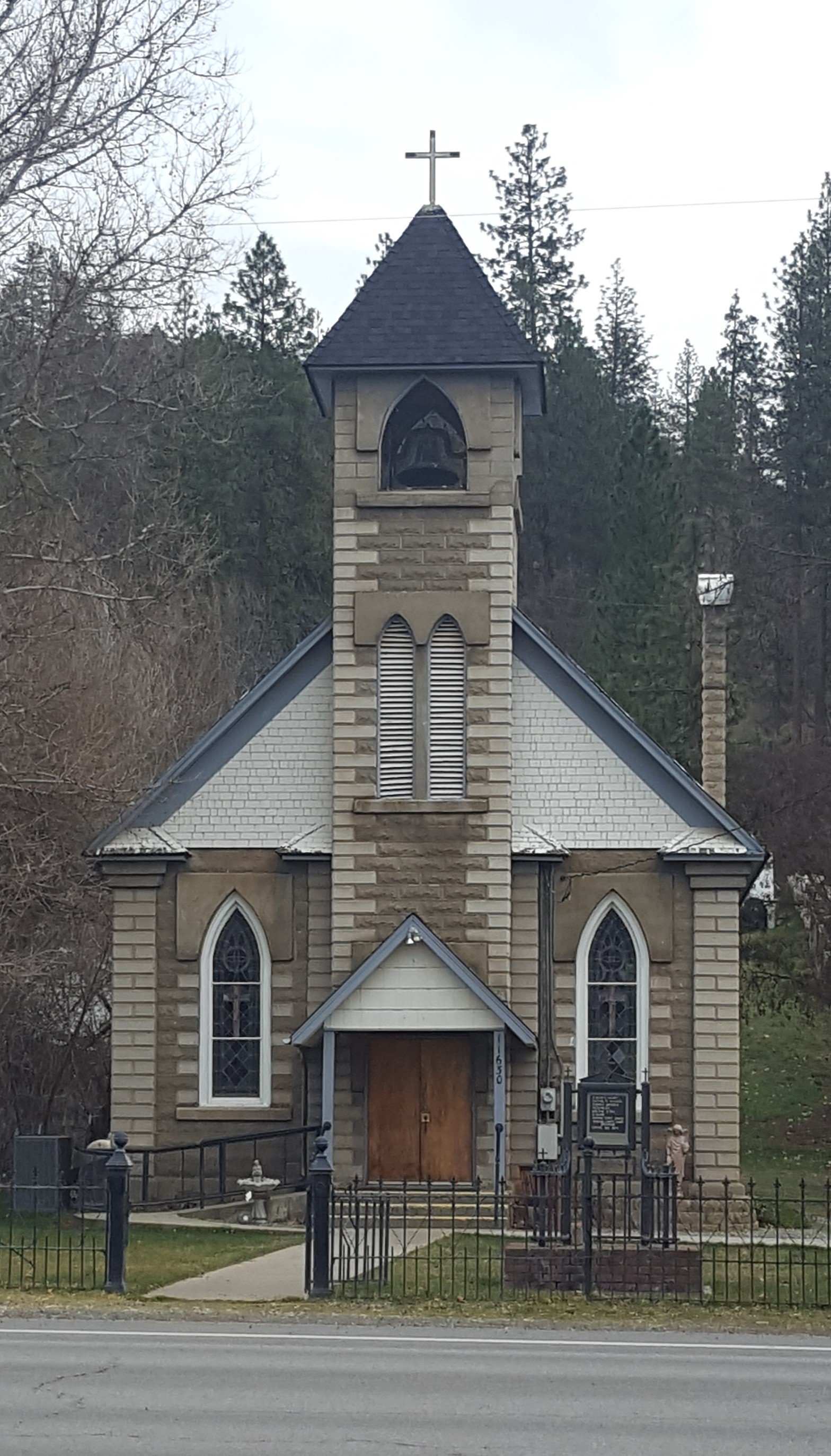 Sacred Heart Catholic Church in Fort Jones California