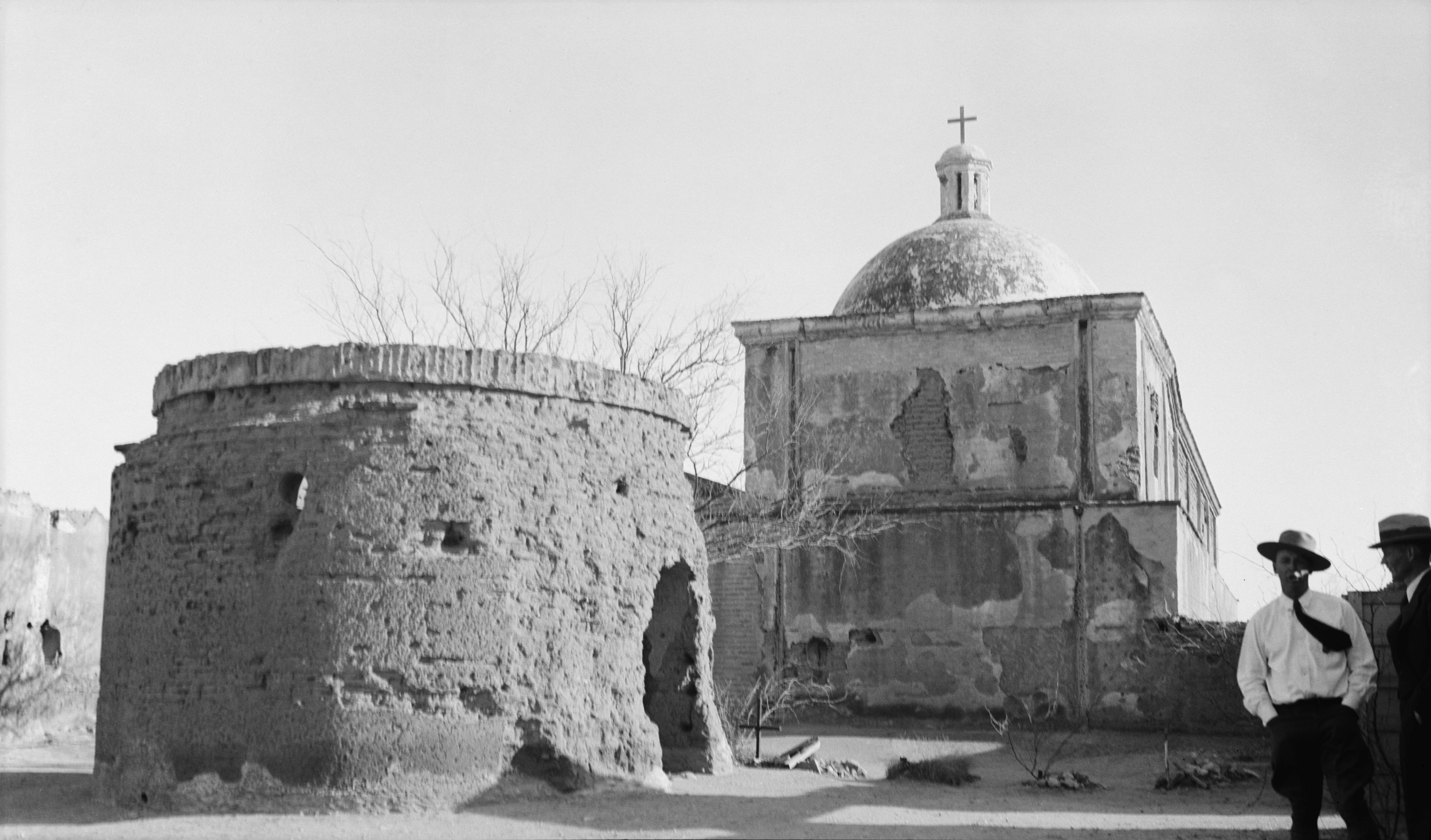 Mission San José de Tumacácori (view of rear) — located within Tumacacori National Monument, near Nogales, in southern Arizona. 
1937 image: HABS—Historic American Buildings Survey of Arizona.