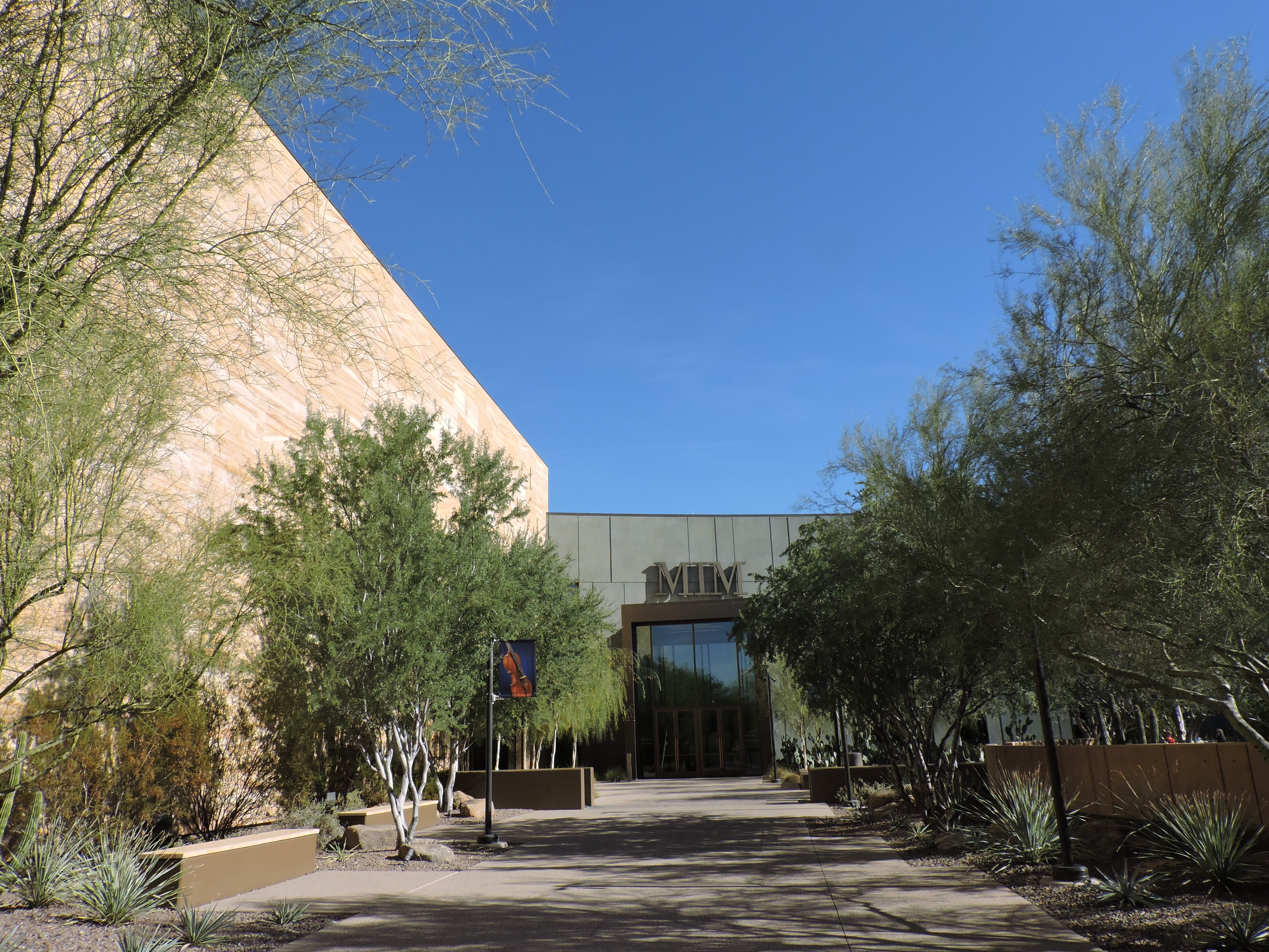 Main entrance to MIM