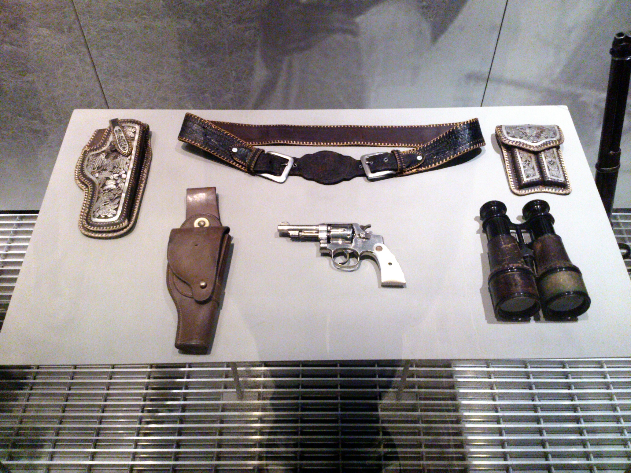 Replicas of the weapon and equipment used by Pancho Villa