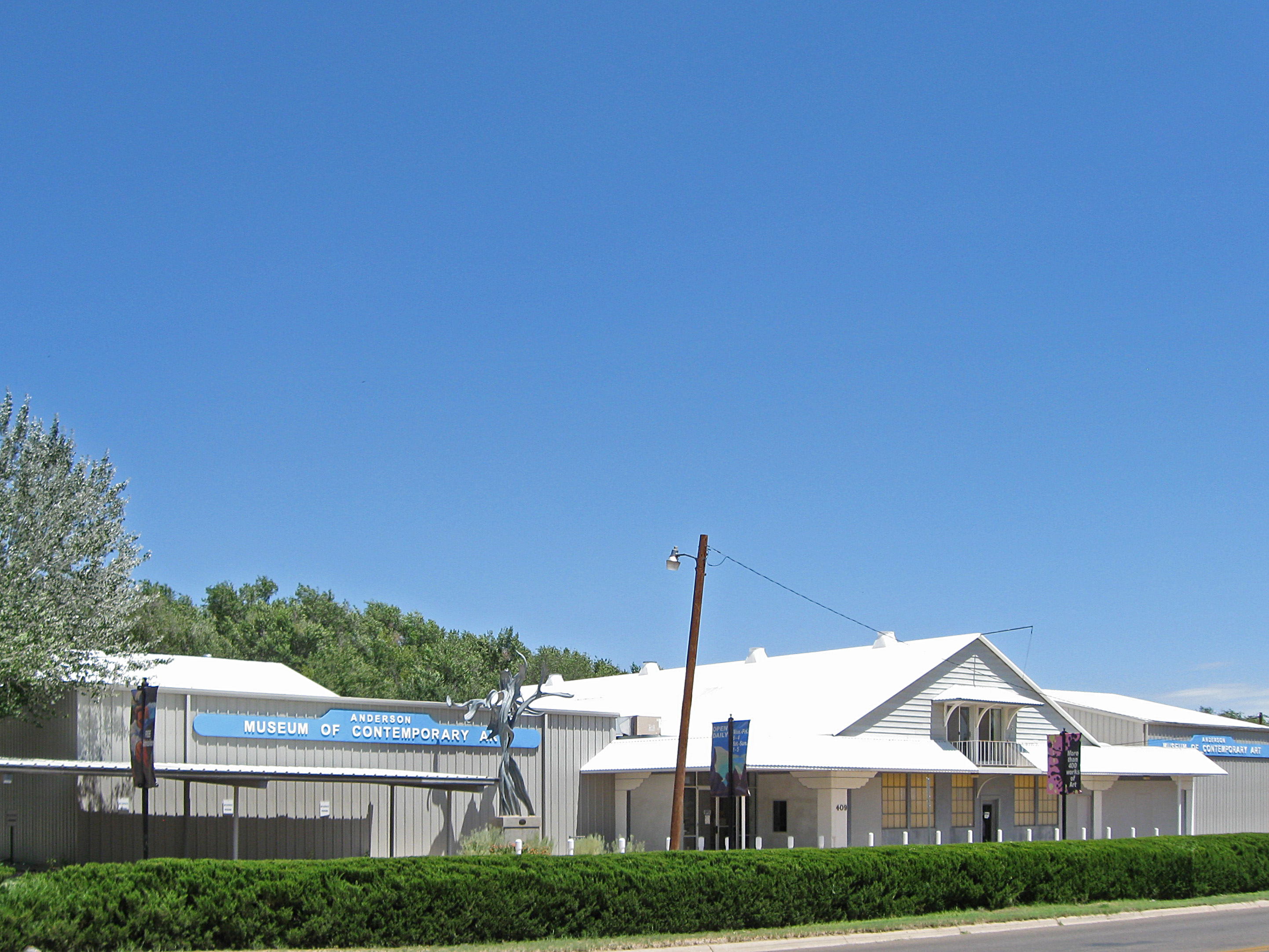 Anderson Museum of Contemporary Art, located at 409 East College Boulevard in Roswell, New Mexico.