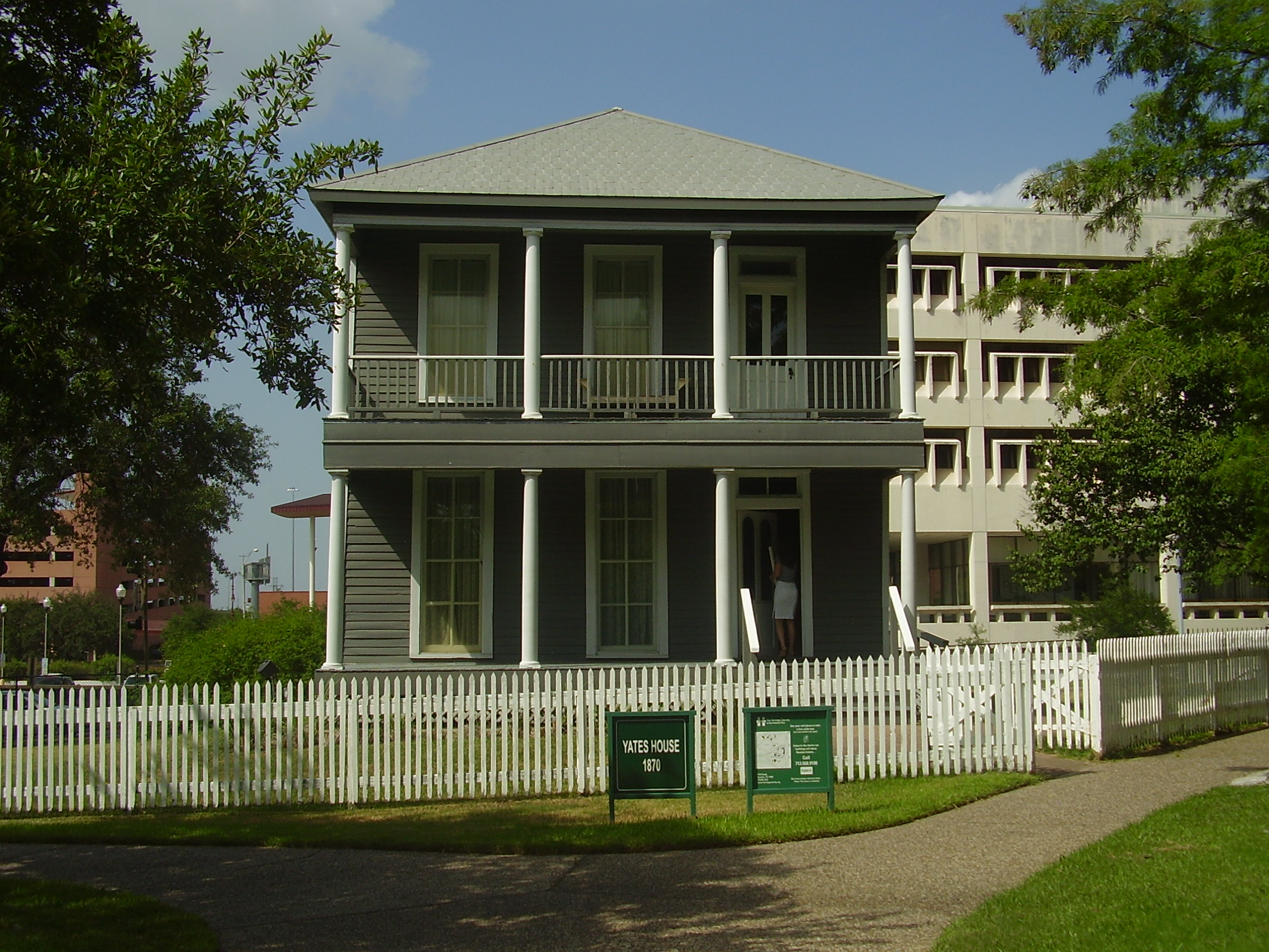 Jack Yates House - 1870 - Originally located in the Fourth Ward, it was moved to Sam Houston Park, and opened to the public in 1996