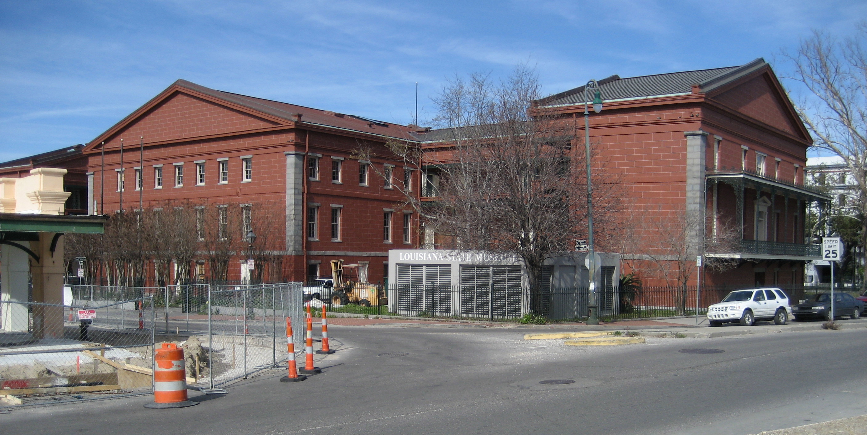 French Quarter, New Orleans, Louisiana
Old US Mint branch building, now part of the State Museum system.