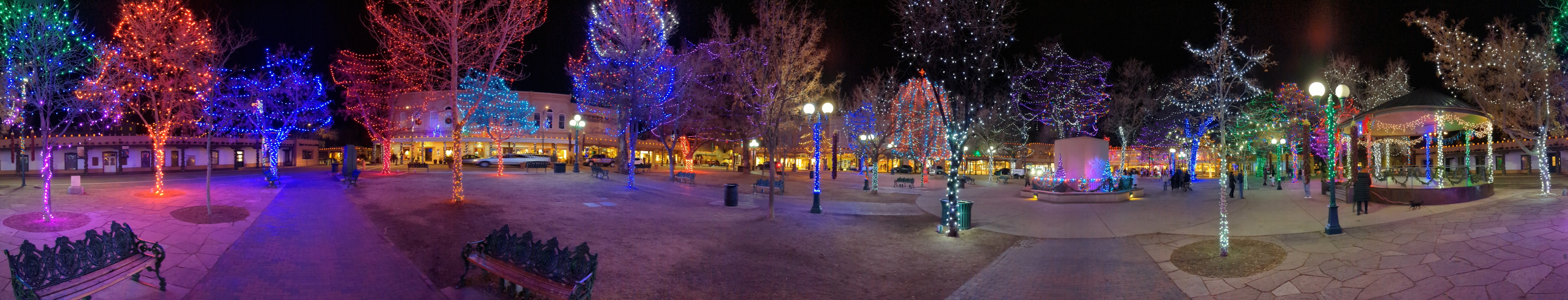 Full panorama of Christmas lighting at the Santa Fe Plaza, Dec. 26 2021