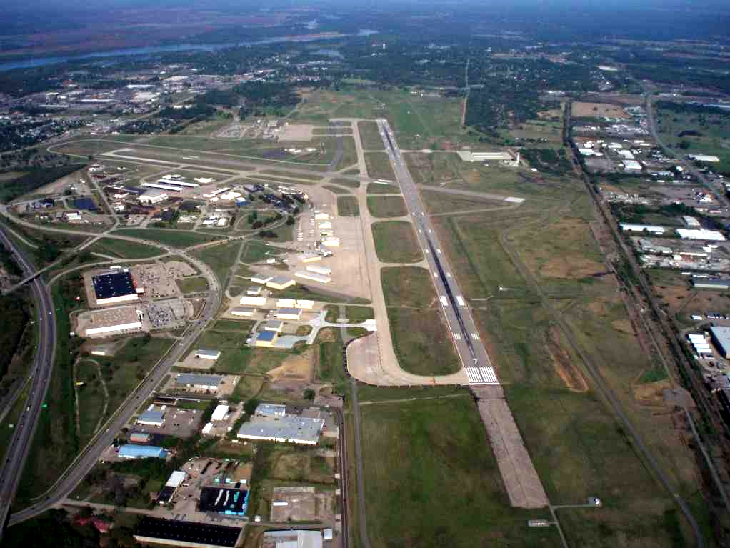 Fort Smith Regional Airport, Fort Smith, Sebastian County, Arkansas