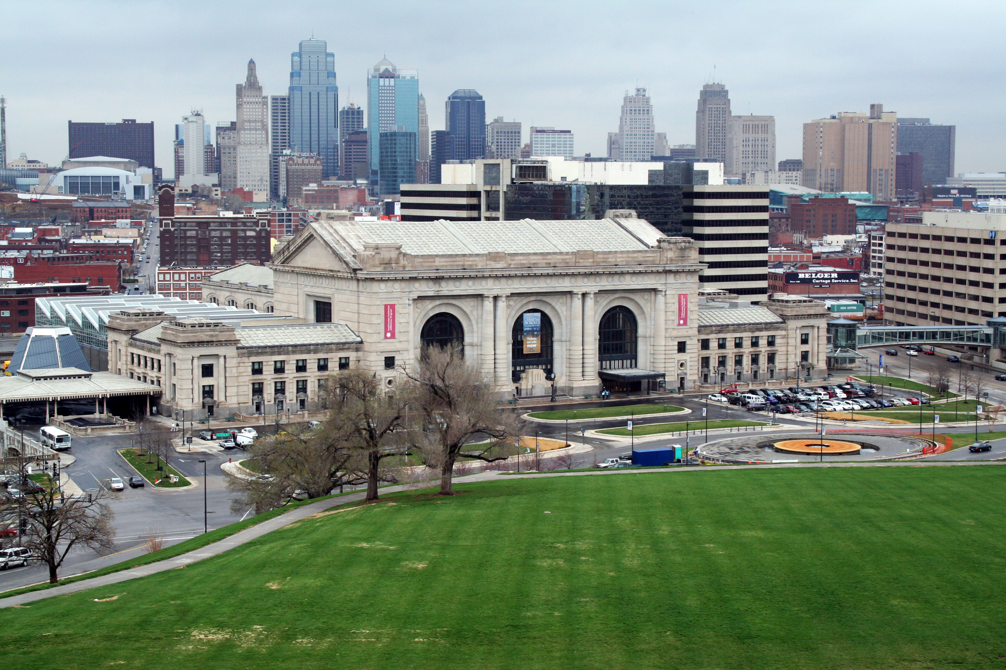 Kansas City Union Station. Photo by John LeCoque. Taken Friday, March 23, 2007 from Liberty Memorial in Kansas City.