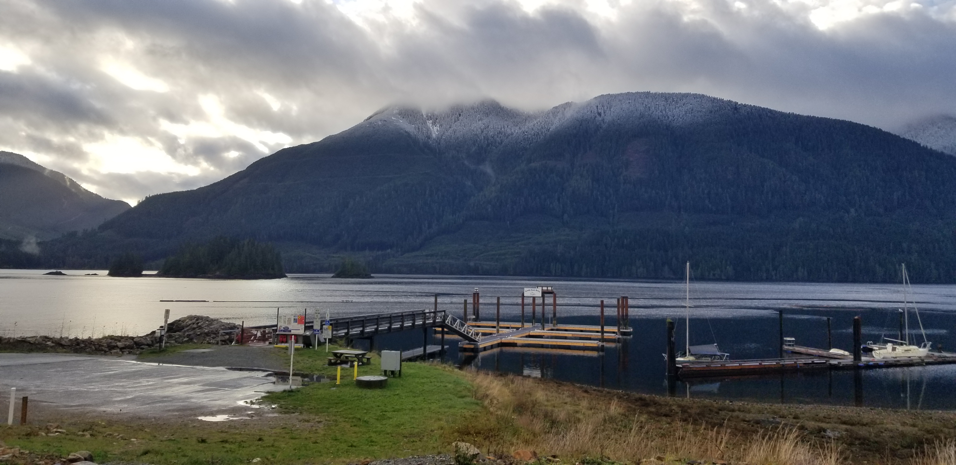 Port Alice Rumble Beach Marina on Neurotsos Inlet.