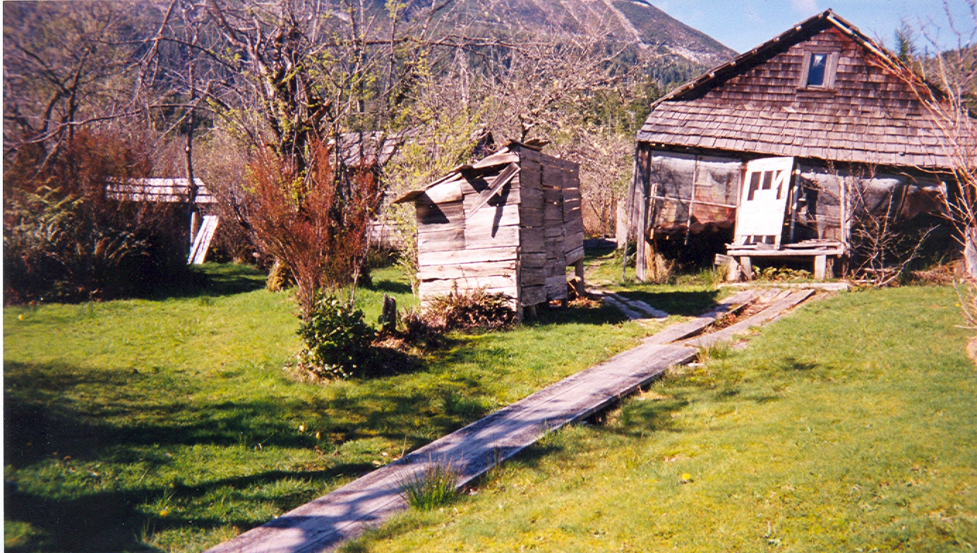 Cougar Annie's House in 1998. Picture taken by me in 1998