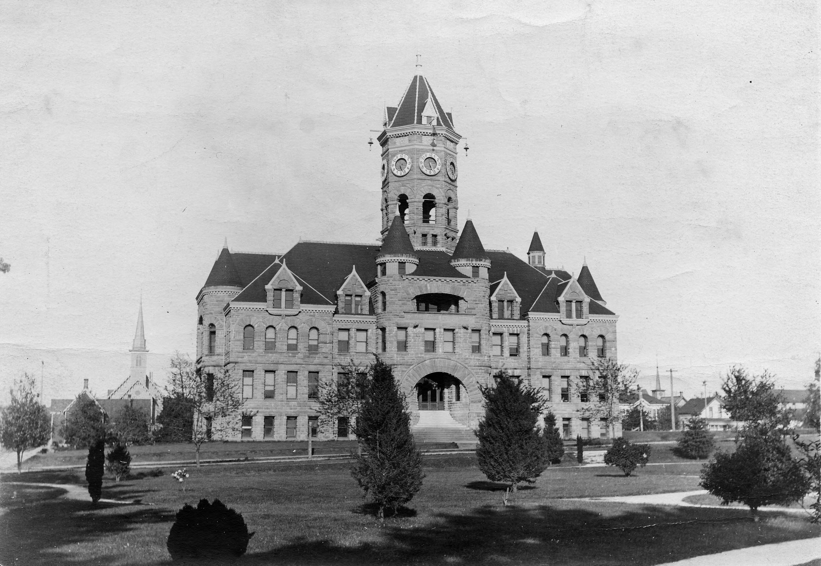 Coast Magazine dedicated its March, 1909, issue to life in Thurston County. This photograph of the State Capitol Building was one of the many often impressive buildings and scenes included in the issue.