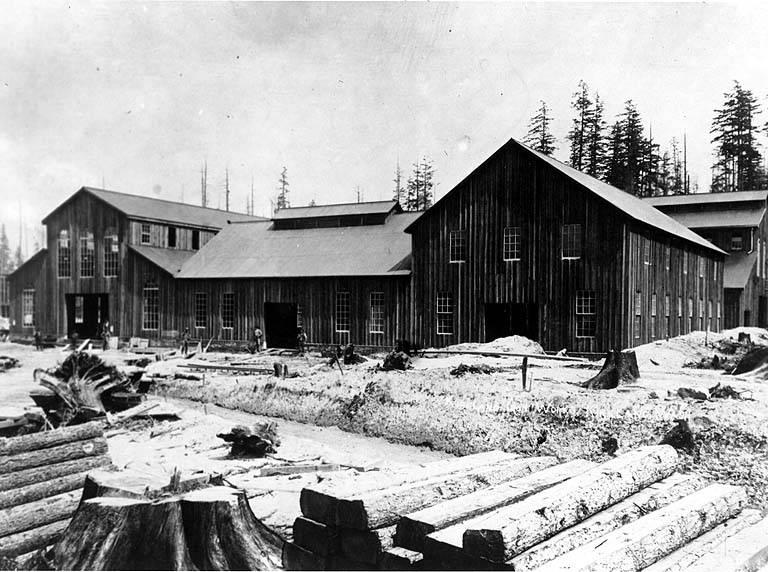 Caption on image: Kirkland Iron Works, Kirkland, Wash.
On verso of image: Kirland Steel Mill
Subjects (LCSH): Kirkland Iron Company (Kirkland, Wash.); Iron-works--Washington (State)--Kirkland; Steel industry and trade--Washington (State)--Kirkland