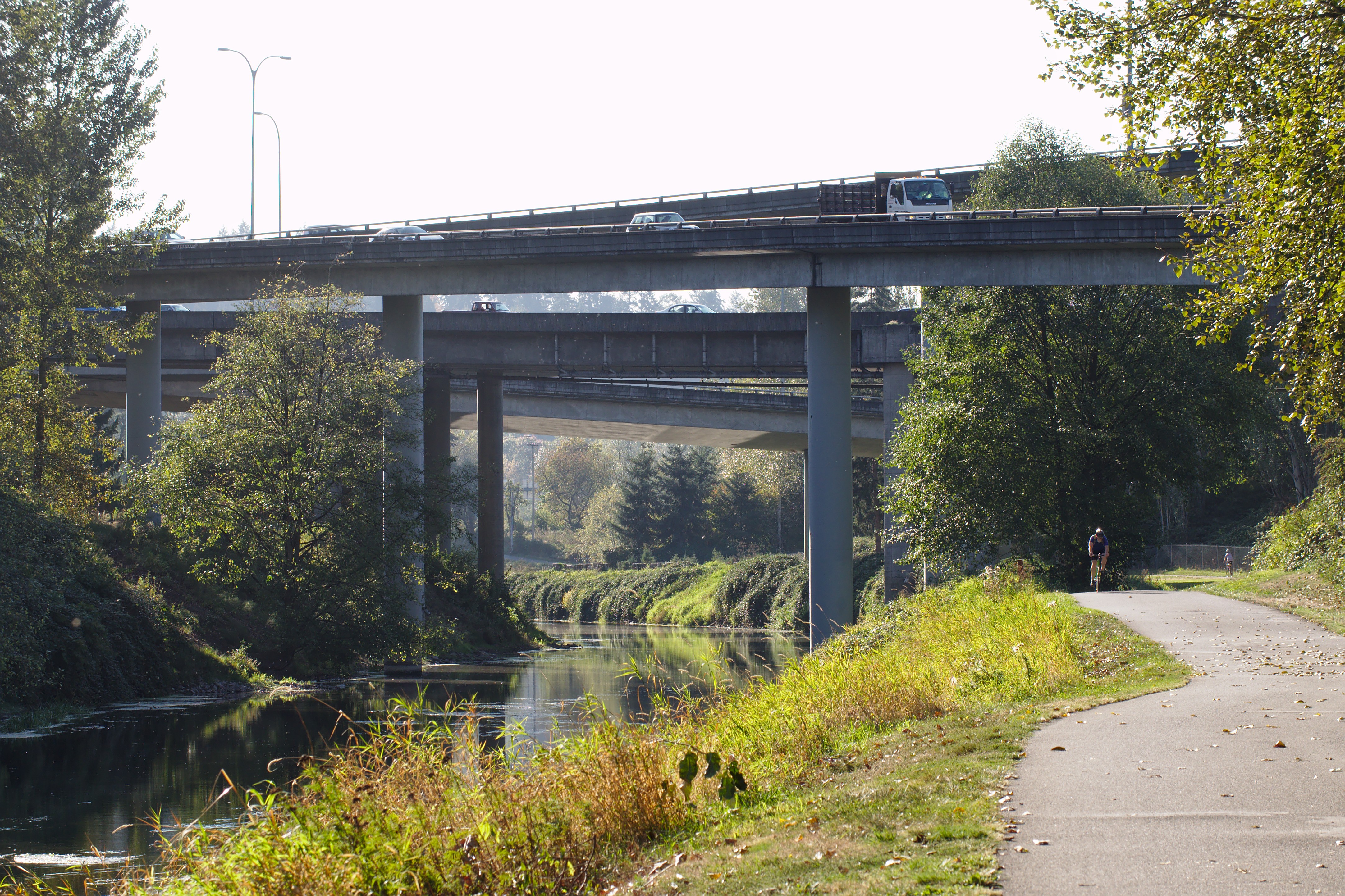 Sammammish River Trail looking west at the I-405 overpass