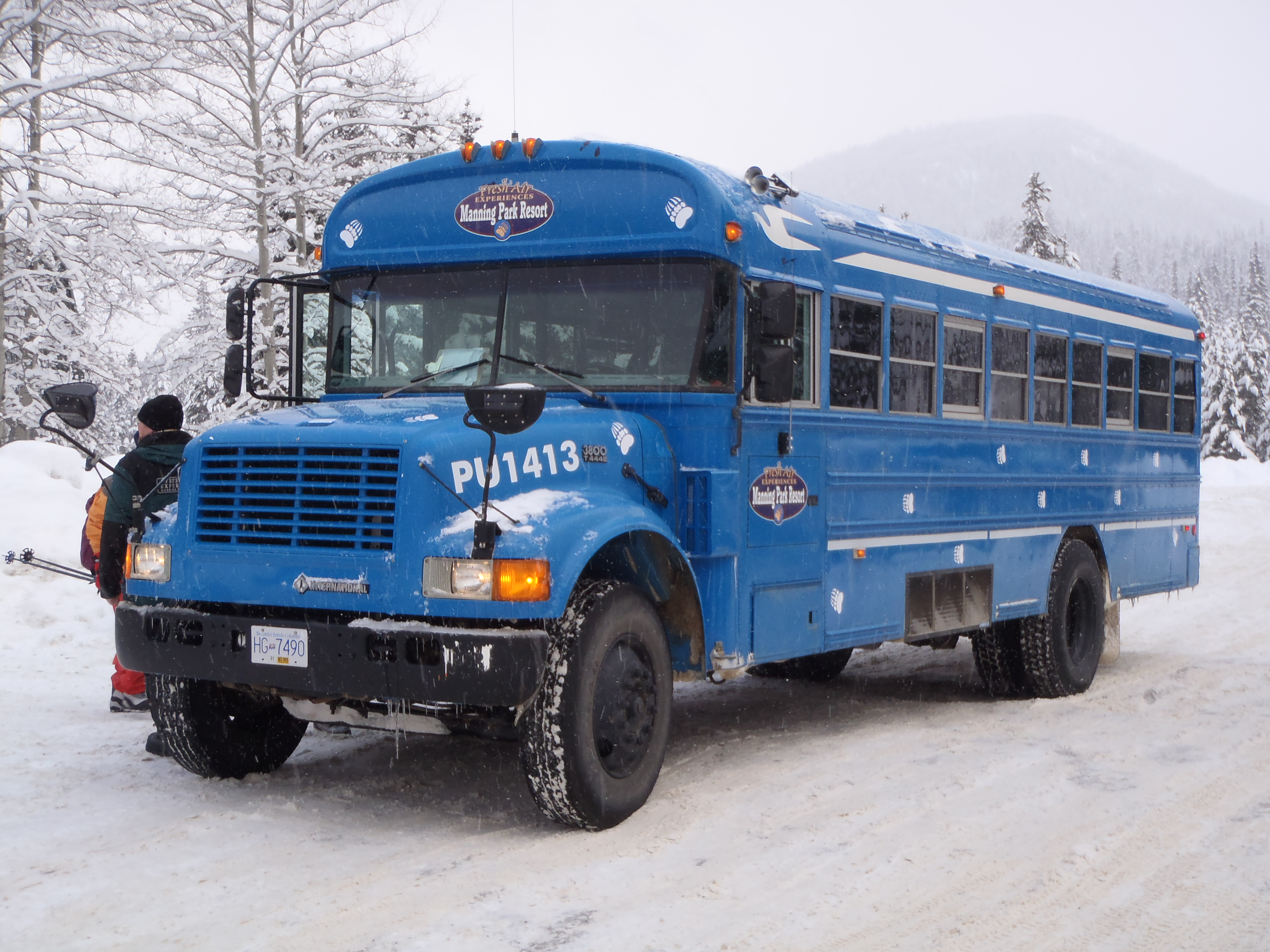 Free shuttle from Gibson Pass Ski Area to Manning Park lodge.