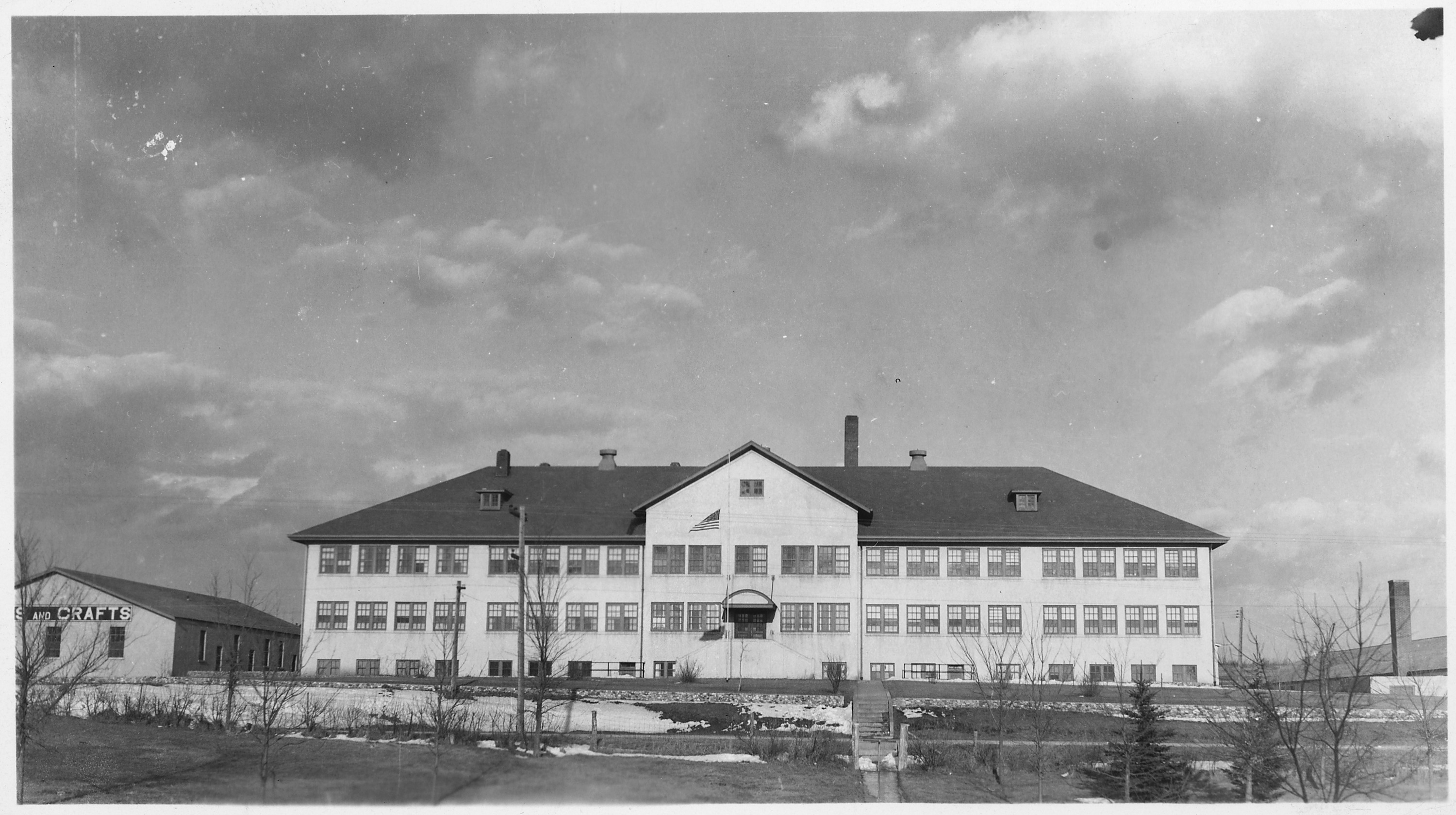 Consolidated government day school. Turtle Mountain Res., North Dakota. - NARA - 285393.jpg