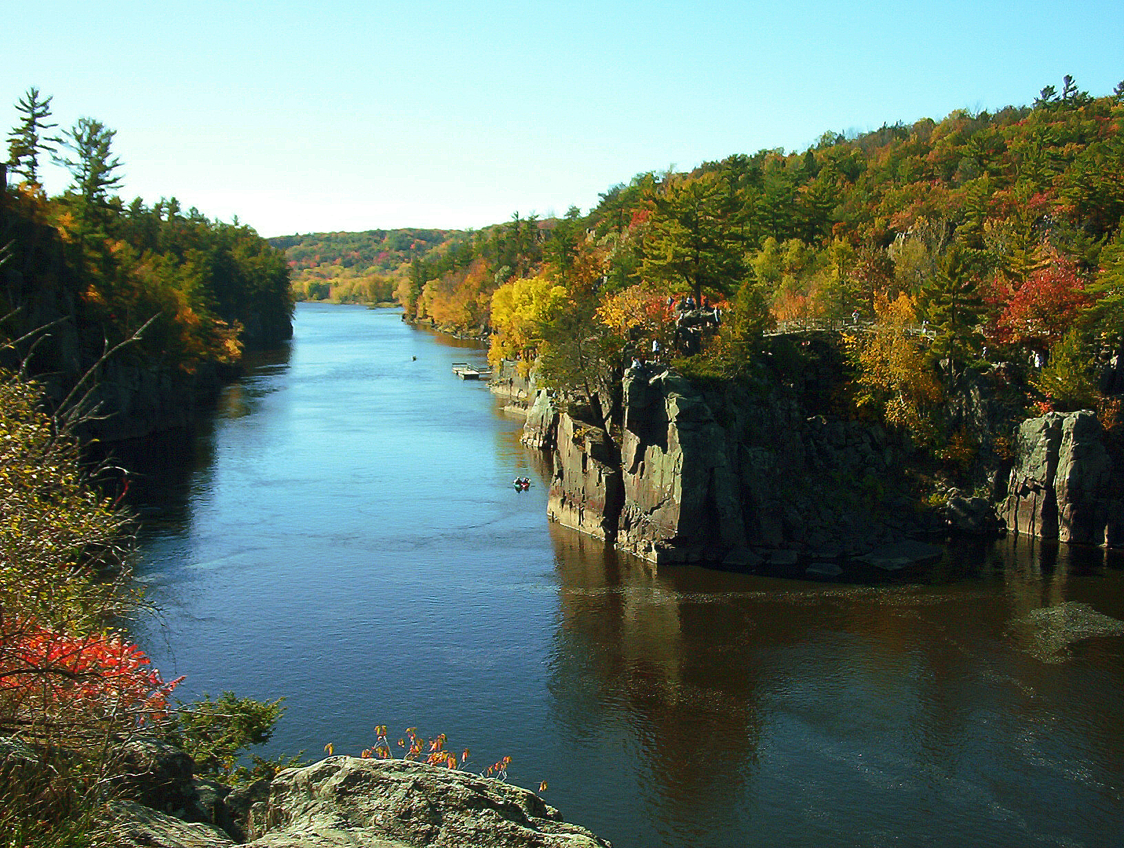 Dalles of the St. Croix River in Interstate State Park, Minnesota — from the Wisconsin bank.
Part of the NPS Ice Age National Scientific Reserve.