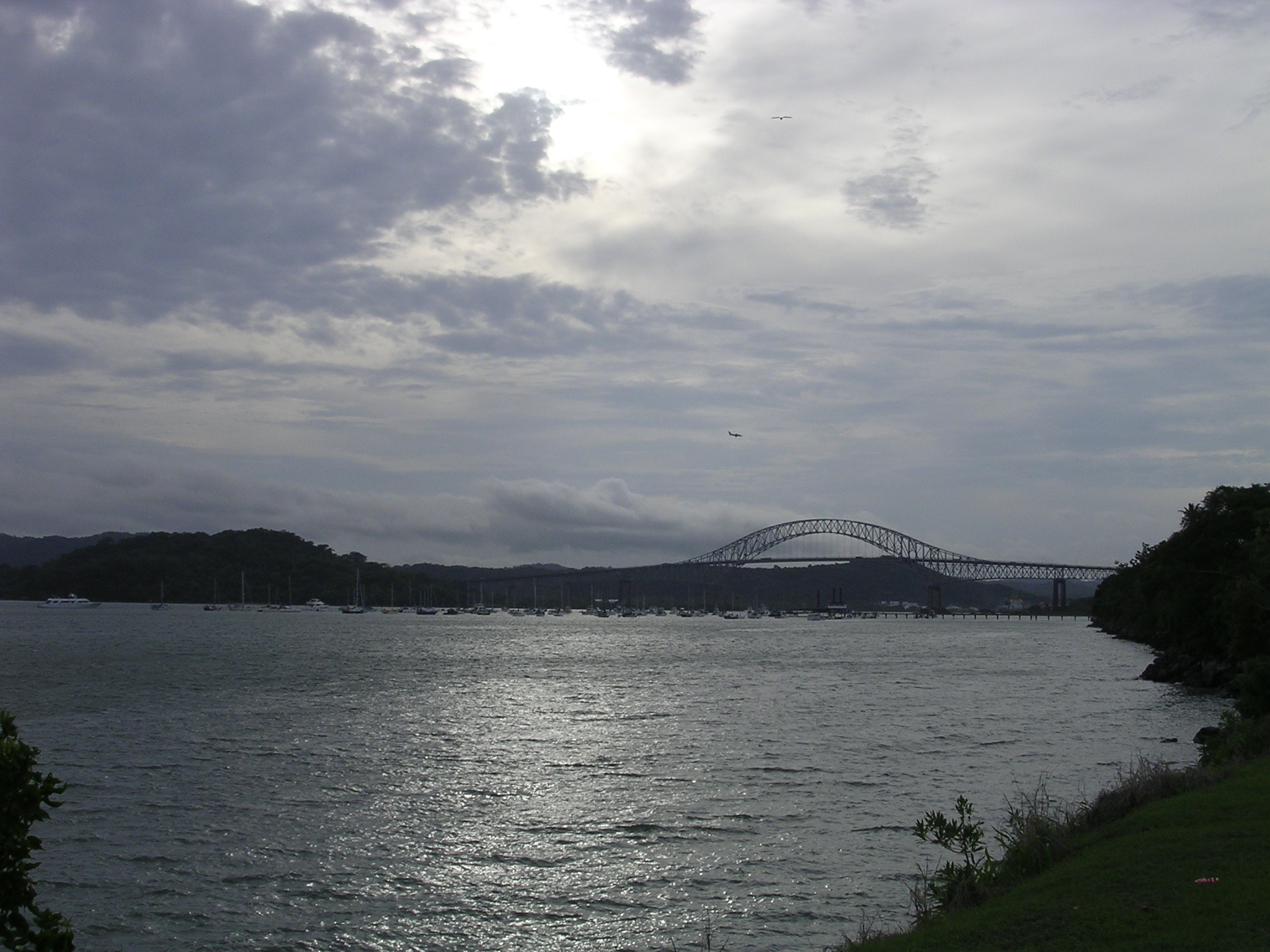 Bridge of the Americas in Panama.jpg