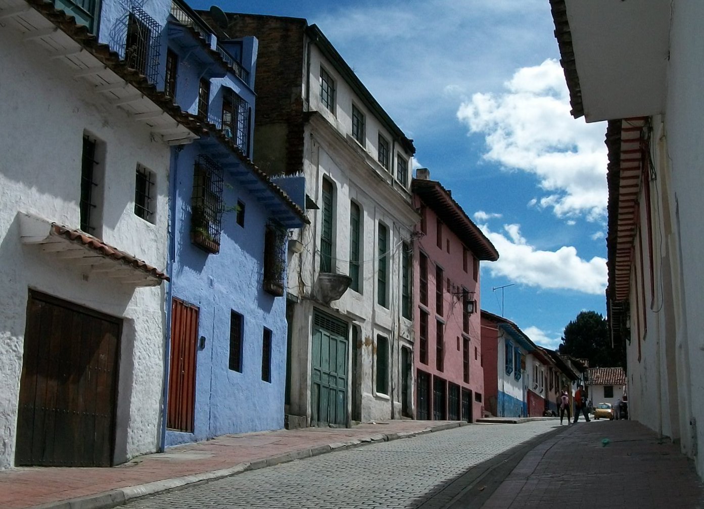 Zona alta del barrio La Candelaria, en Bogotá. Calle 2 con calle 10.