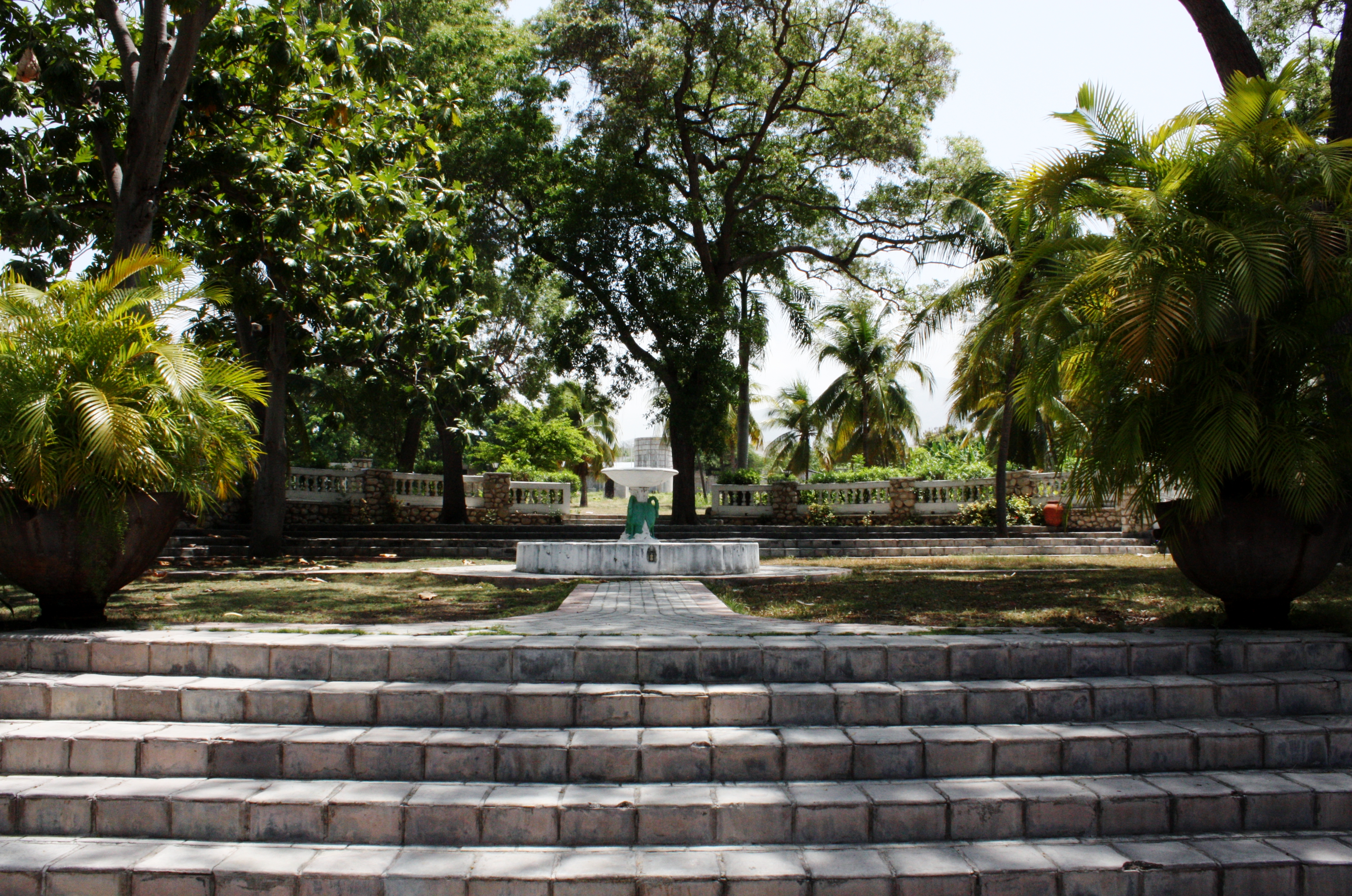 One of the museum's courtyards where plays and other outdoor cultural events are held.