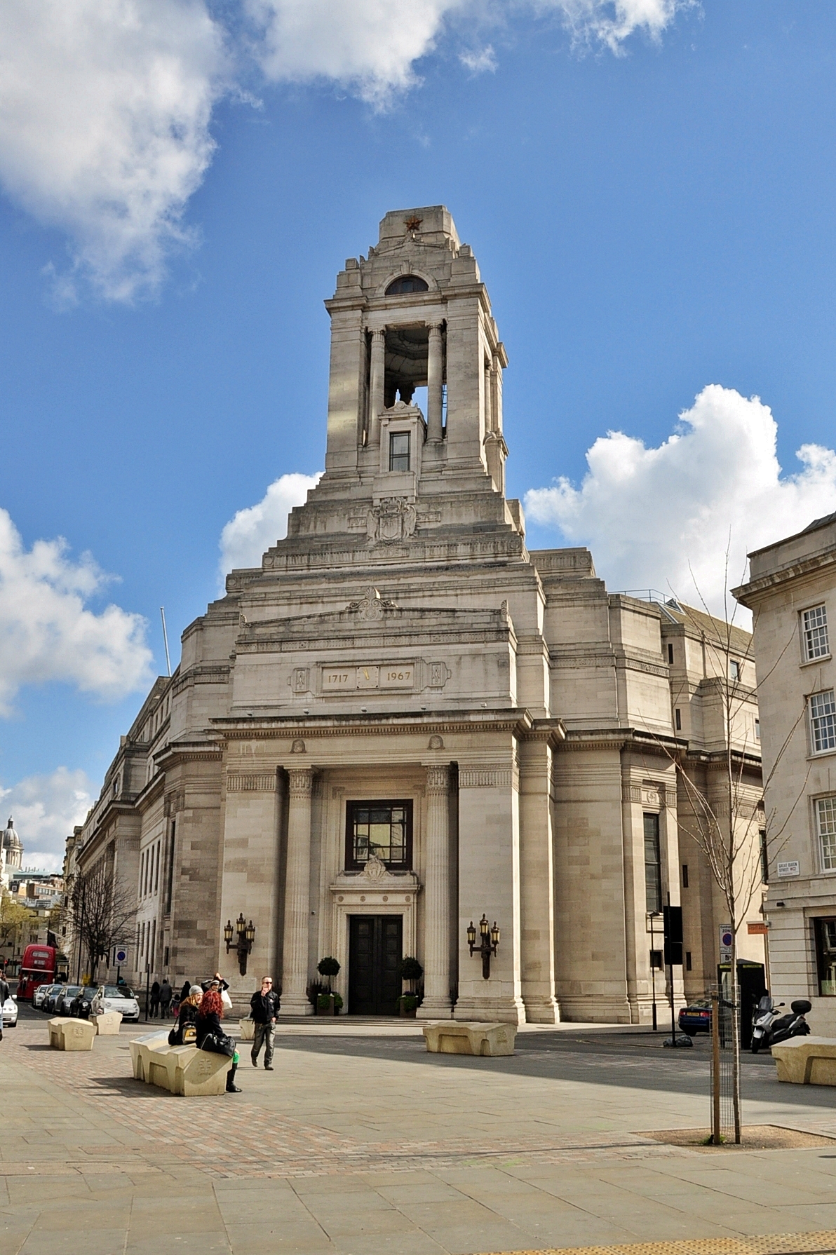 Freemasons’ Hall, headquarters of the United Grand Lodge of England, located in Great Queen Street. Note Camden benches.