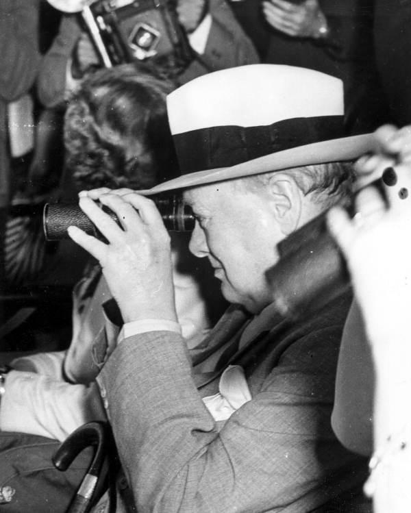 Winston Churchill at Hialeah Park horse race, Hialeah, Florida