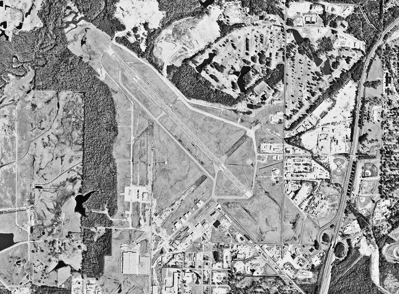 Aerial image of Hesler-Noble Field Airport, Laurel Mississippi