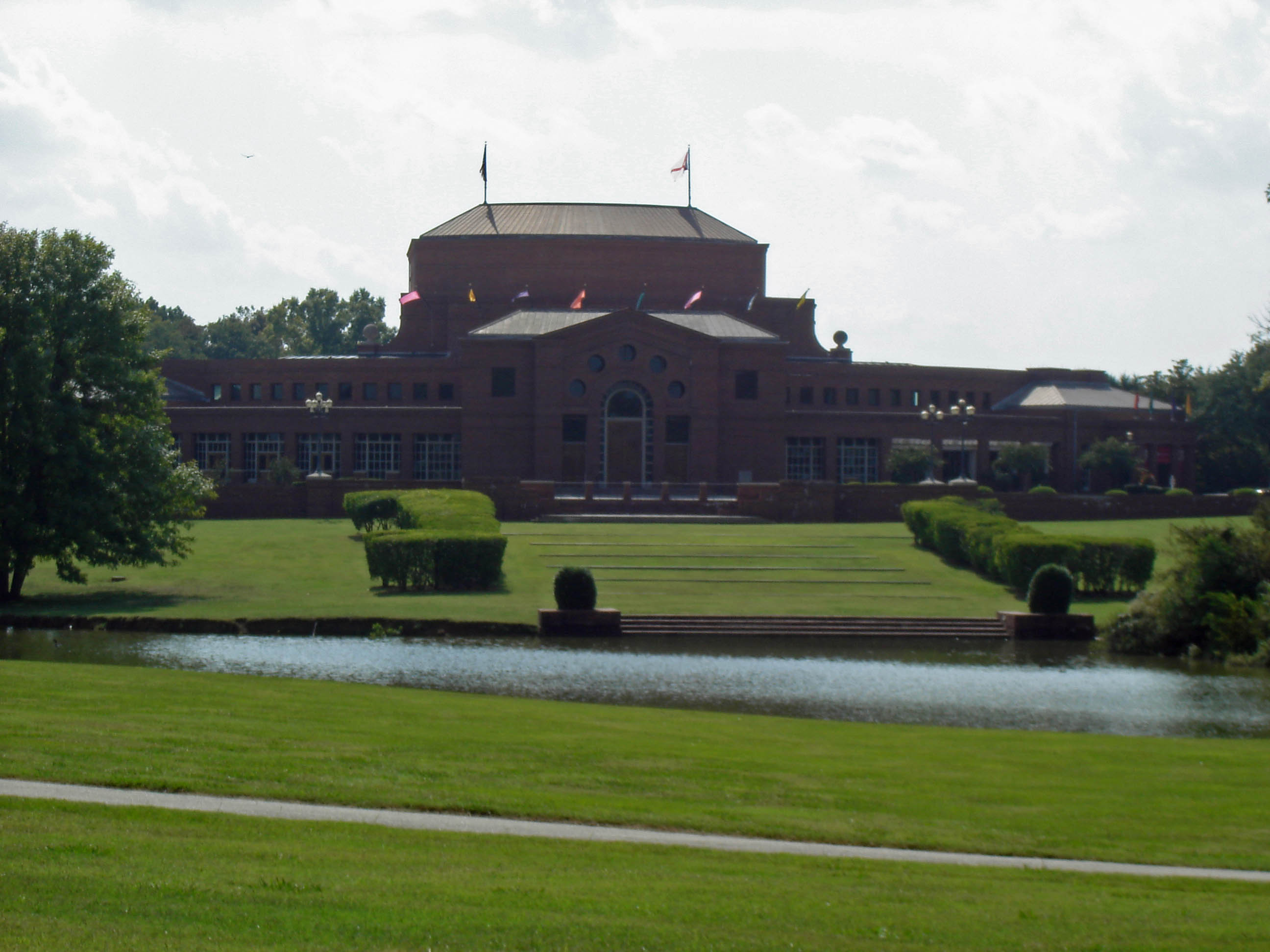 Carolyn_Blount_Theatre in Montgomery, Alabama, home of the w:Alabama Shakespeare Festival