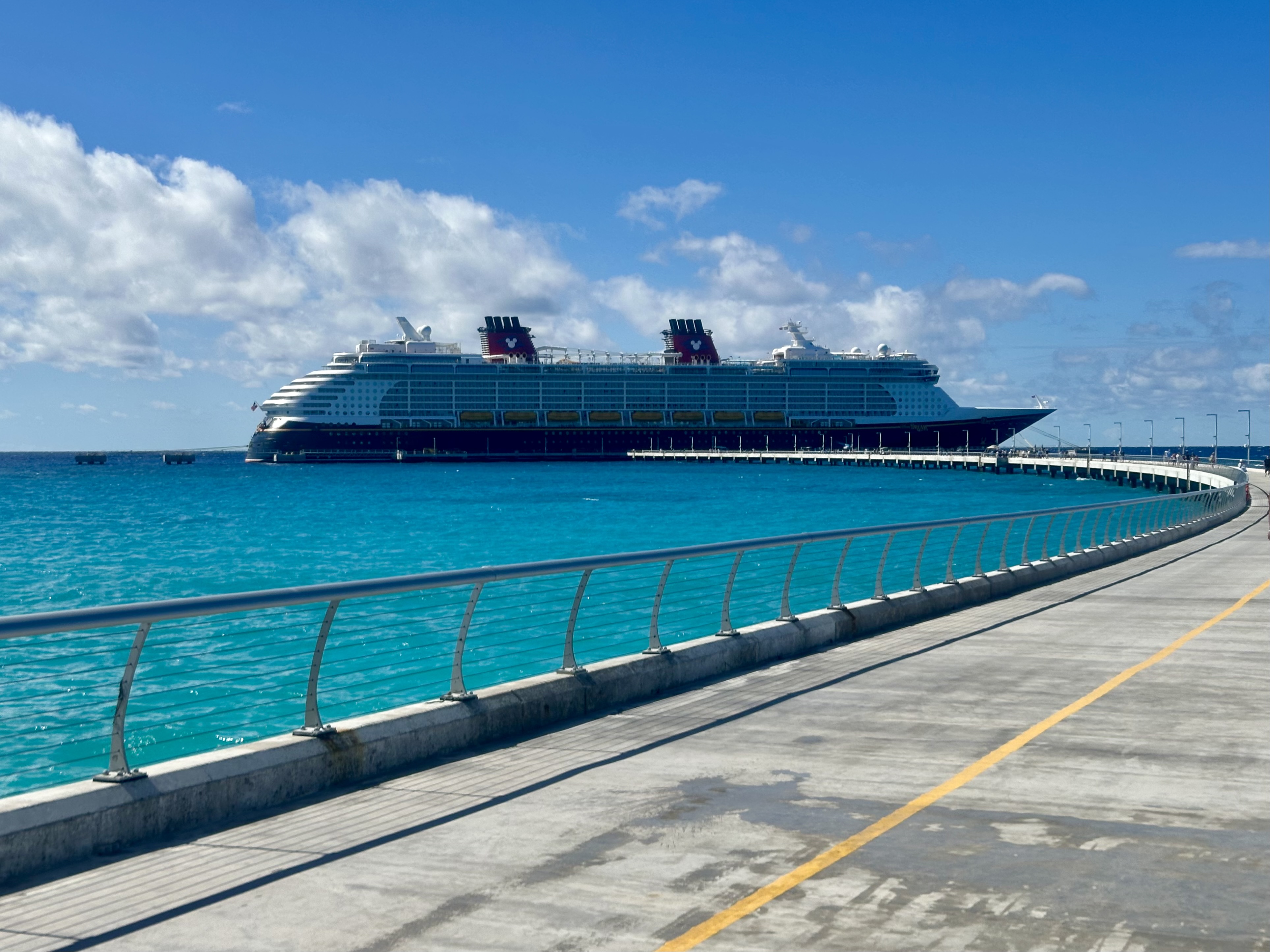 Disney Dream at Lookout Cay