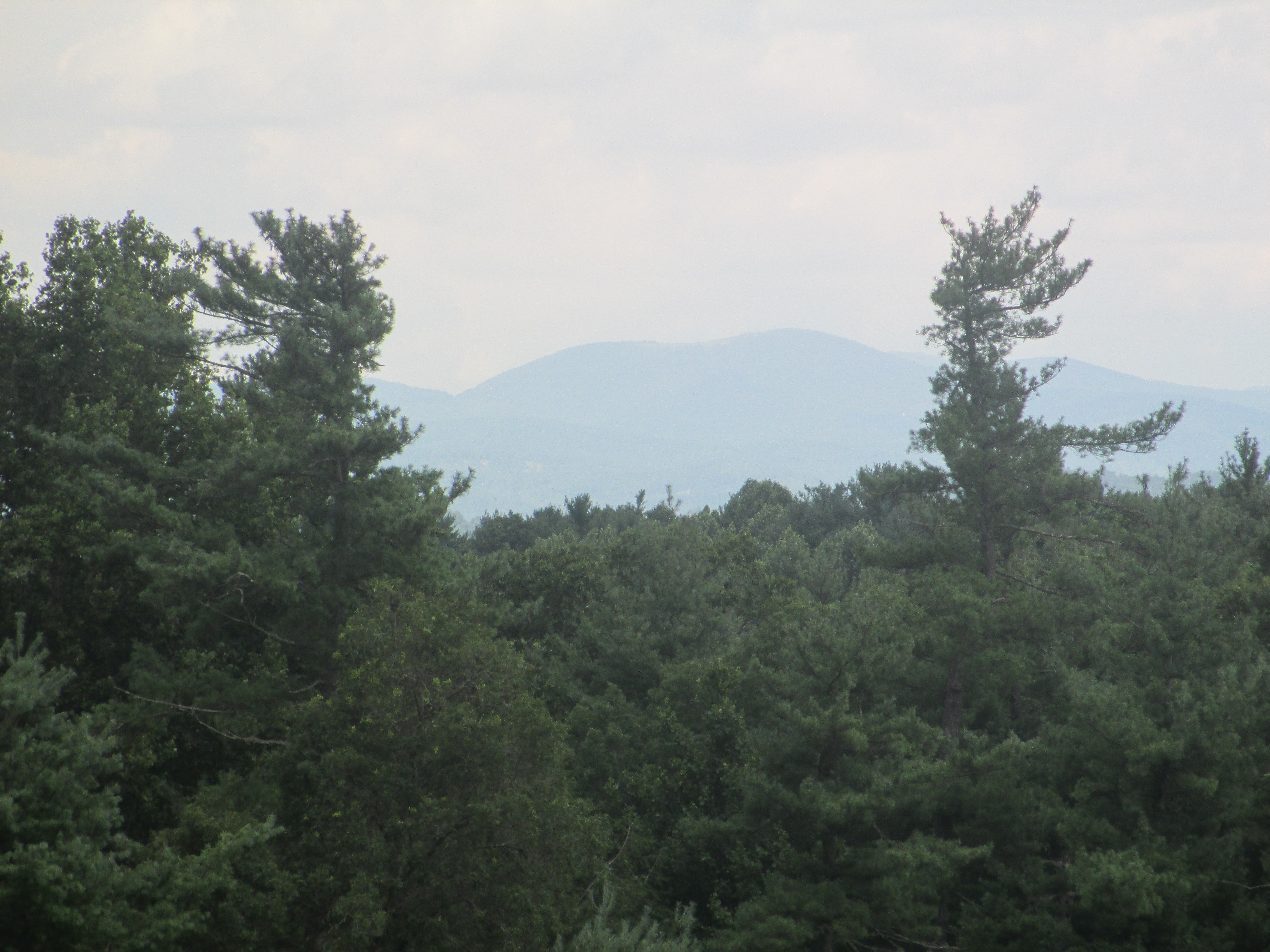 I took photo of mountain view from Carl Sandburg's house, with Canon camera.