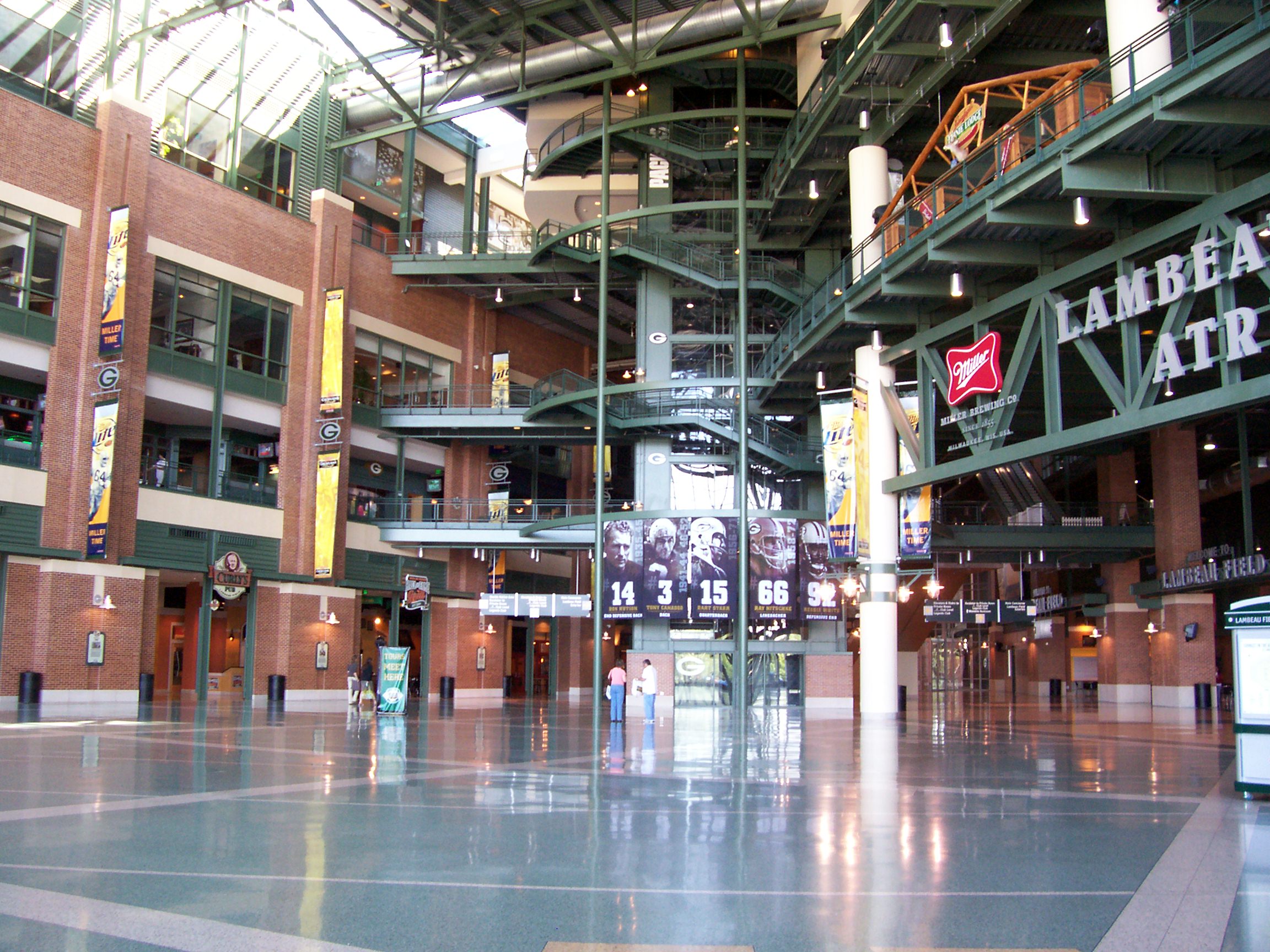 The atrium inside en:Lambeau Field in en:Green Bay, Wisconsin, USA.