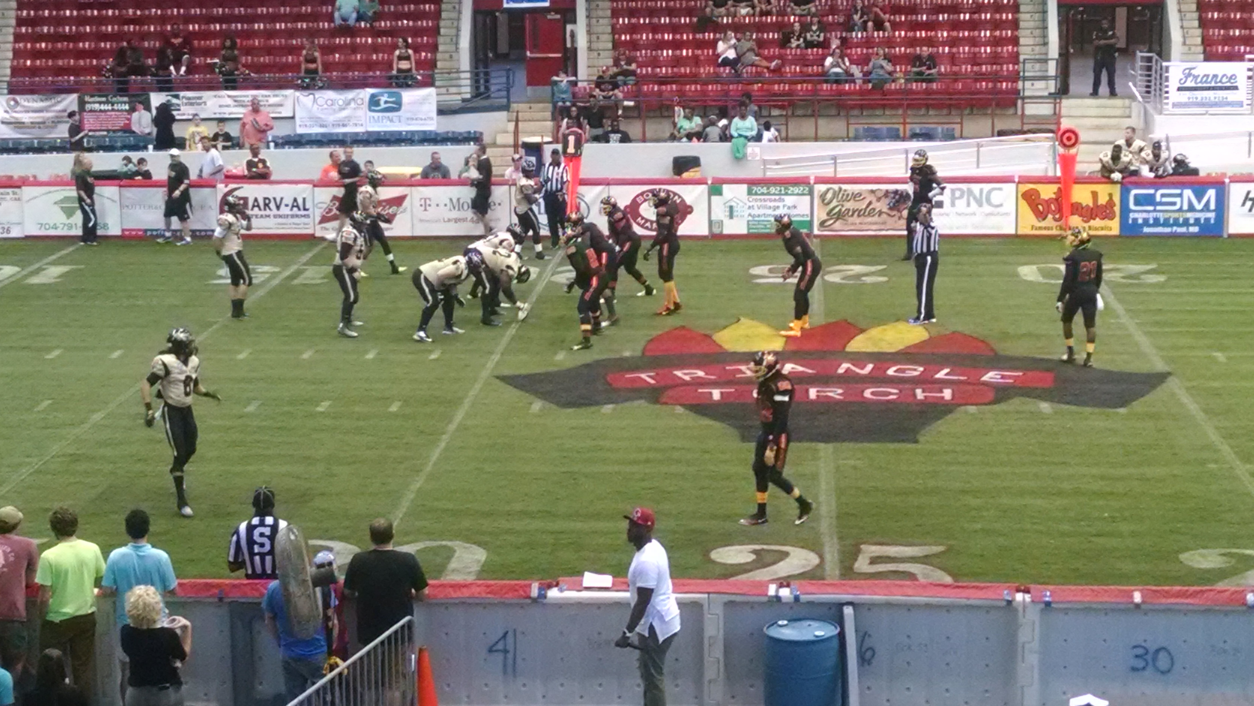 Triangle Thunder vs. Lehigh Valley Steelhawks at Dorton Arena, Raleigh NC 03-25-2016