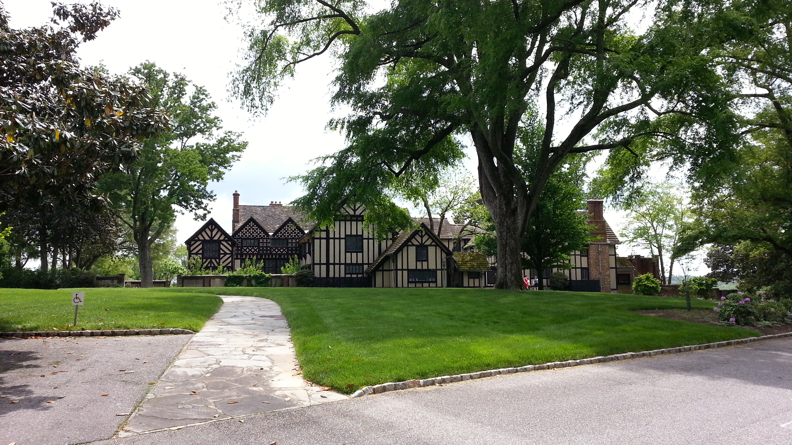 Agecroft, 4305 Sulgrave Rd.