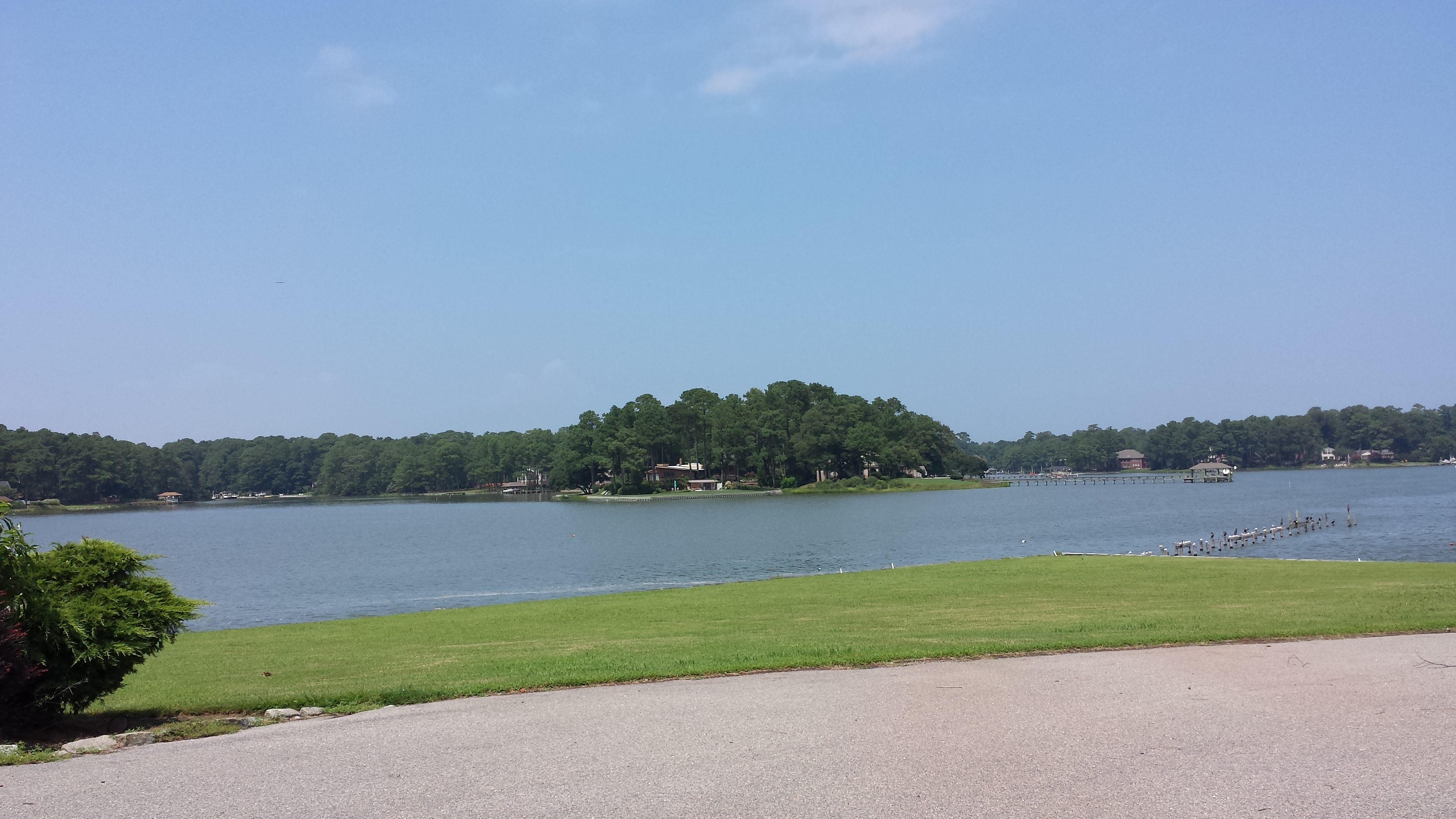 Witch Duck Bay as seen from the very end of North Witchduck Road on Witch Duck Point in Virginia Beach, looking north. This is the place where w:Grace Sherwood was ducked.