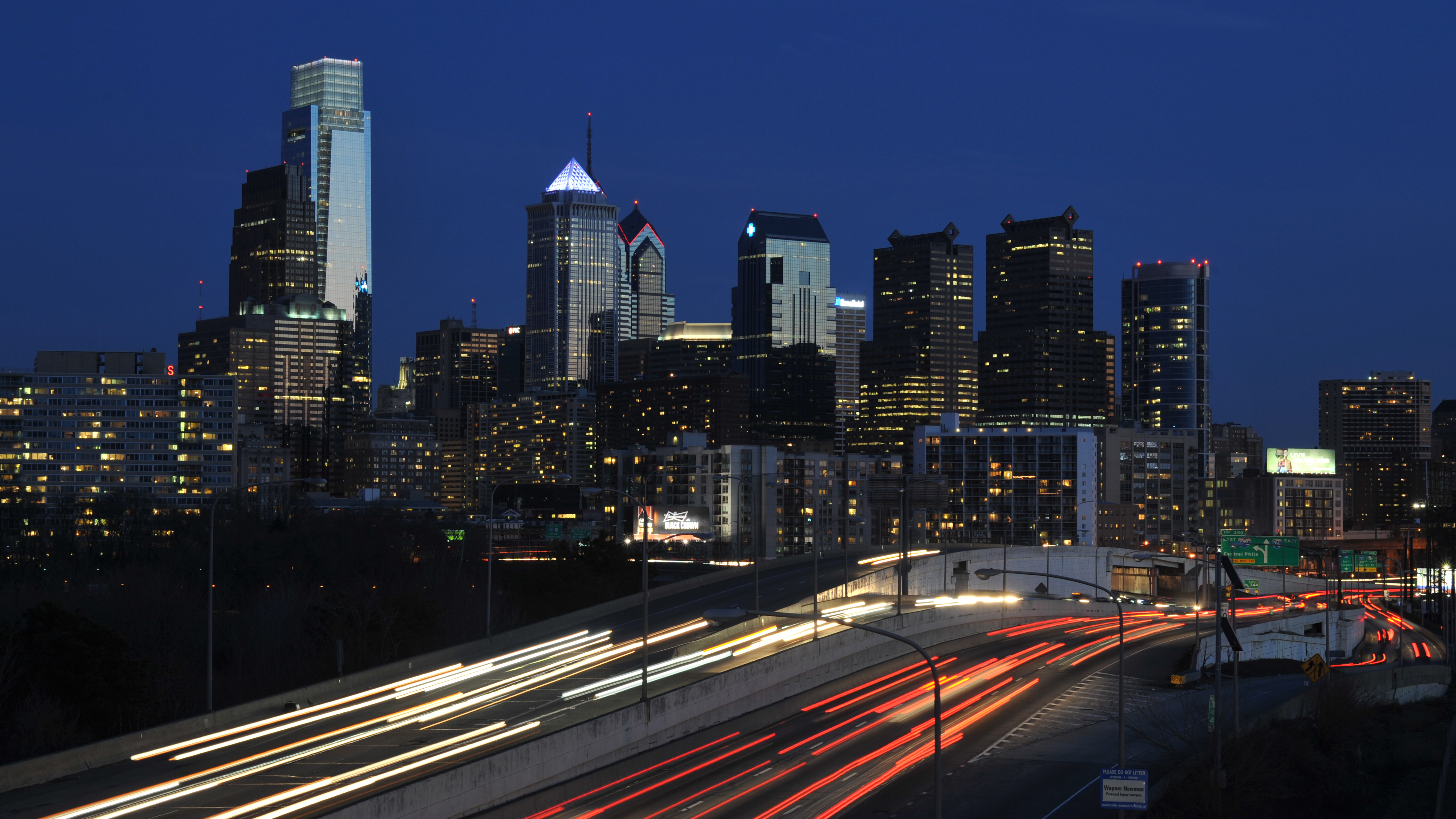 Philadelphia night time skyline as seen from Spring Garden Street above the Schuylkill Expressway.

TXP_0762_cr